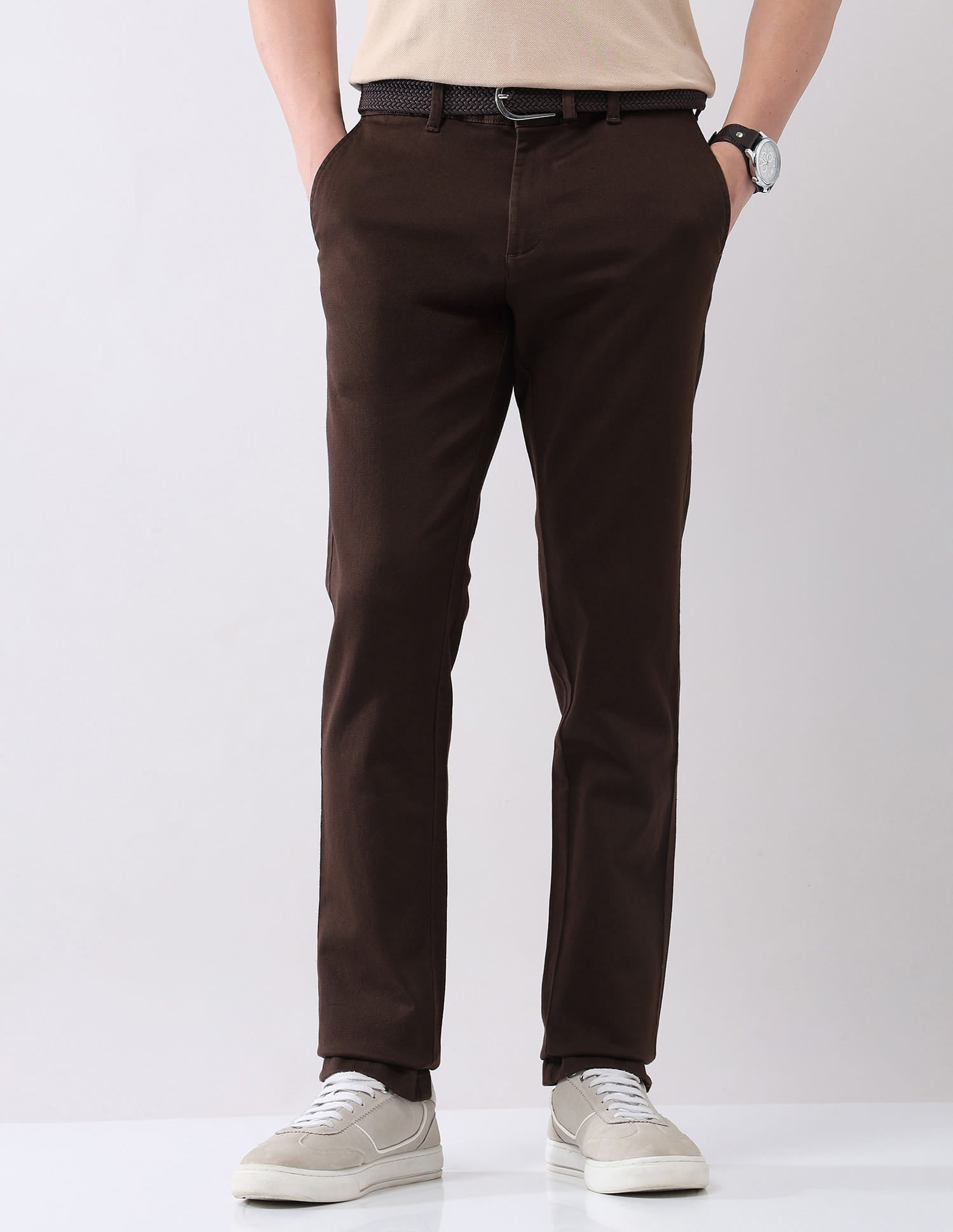 Regular Modern Slim Fit Chinos