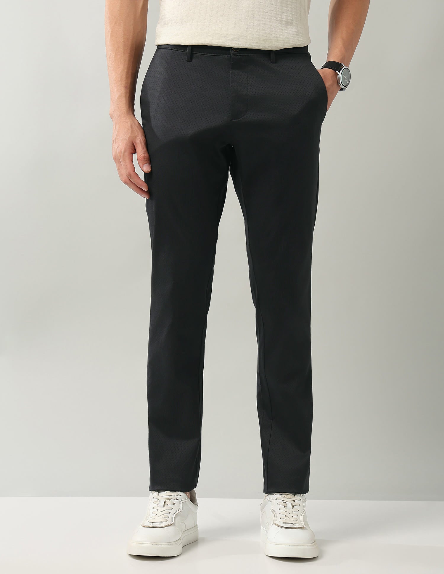 City Cut Modern Slim Fit Textured Chinos