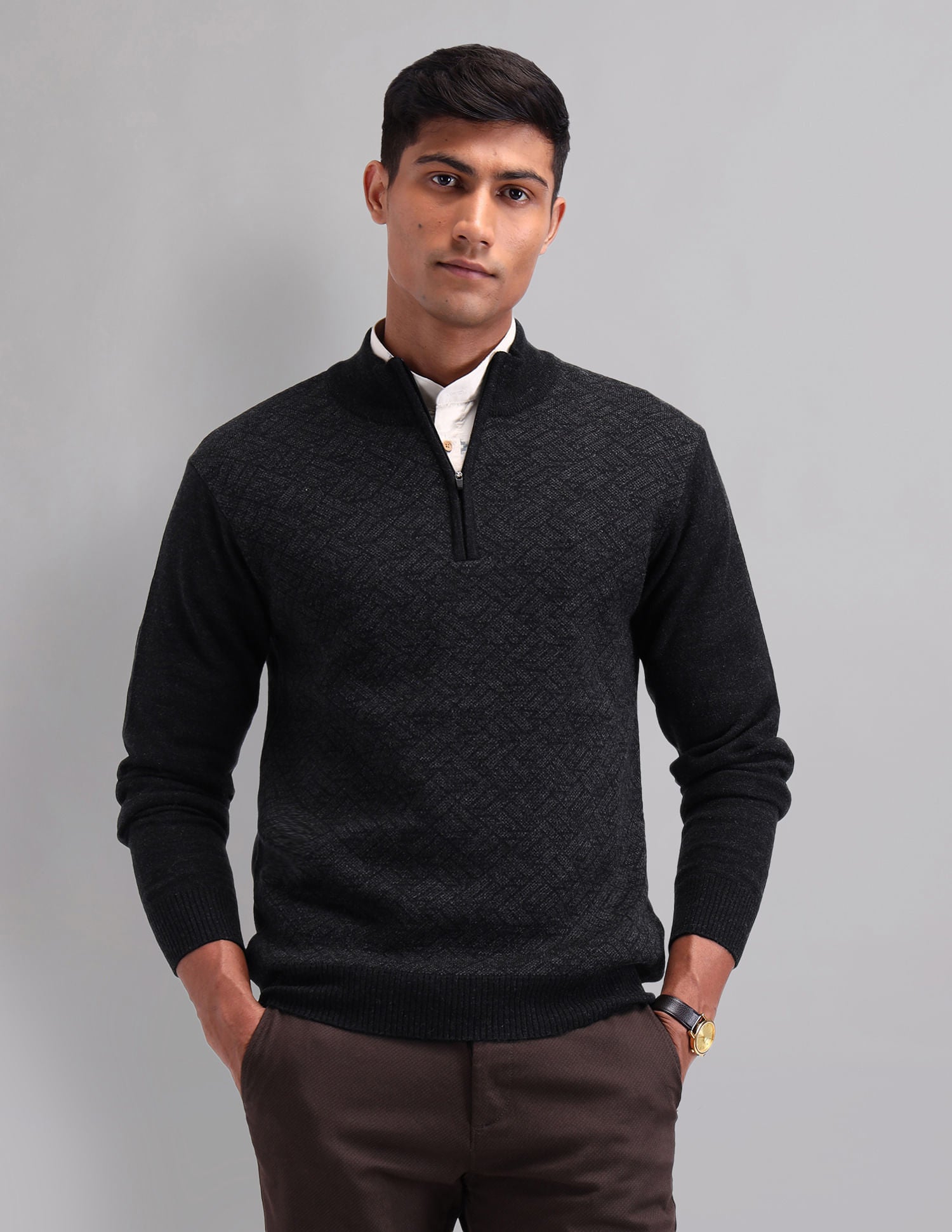 Elevated Essential Modern Slim Fit Patterned Knit Sweater