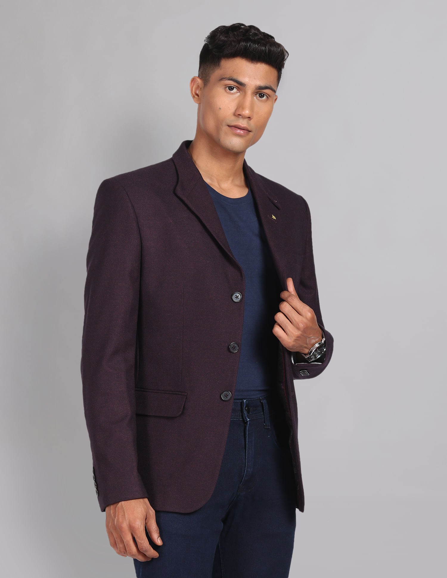 Power-Edged Dobby Convertible Collar Blazer