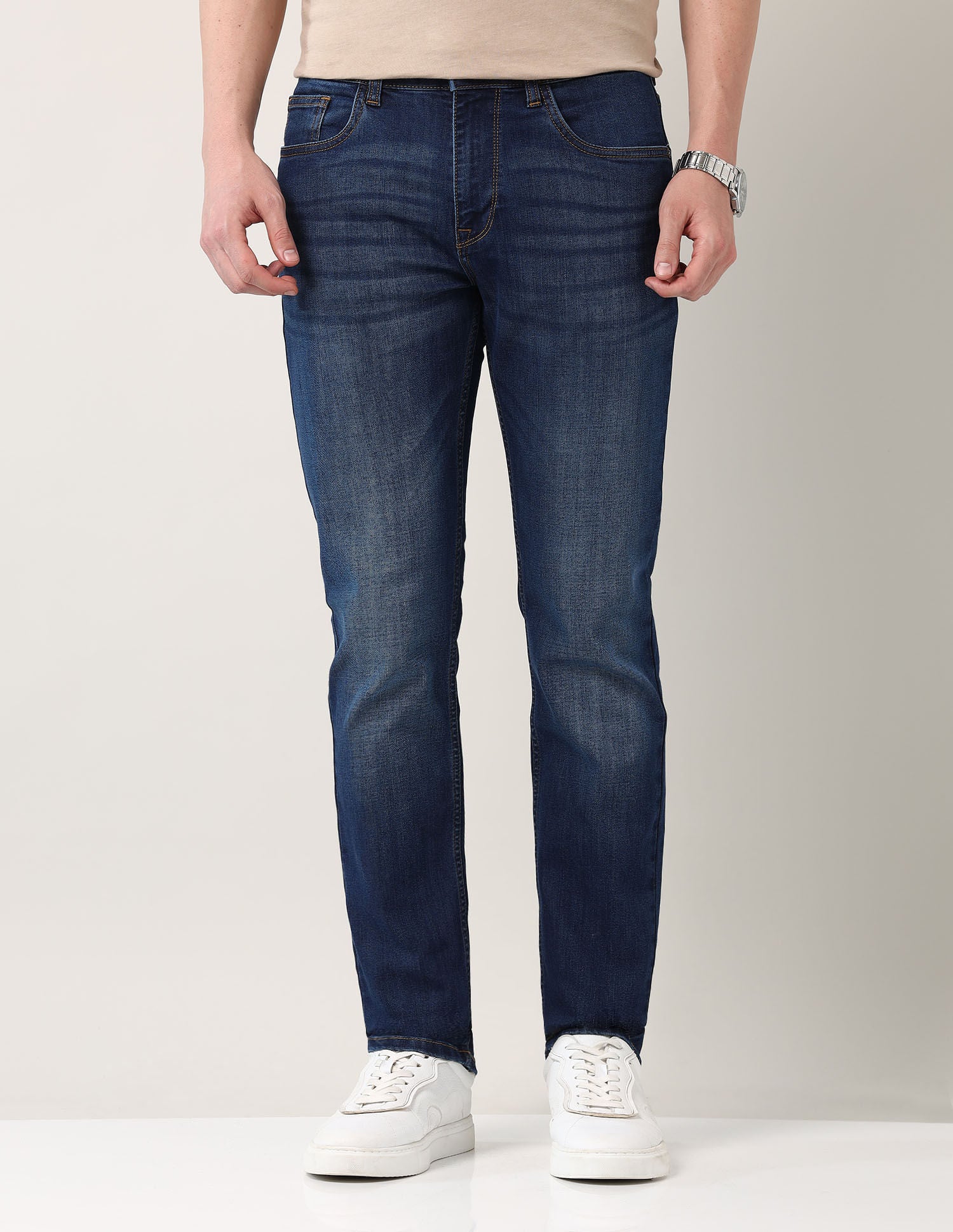 Easy-on slim Fit Mid Rise Jeans
