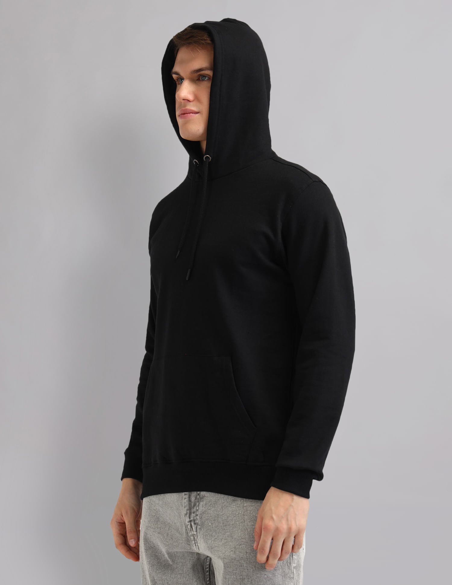 Modern Slim Fit Solid Sweatshirt