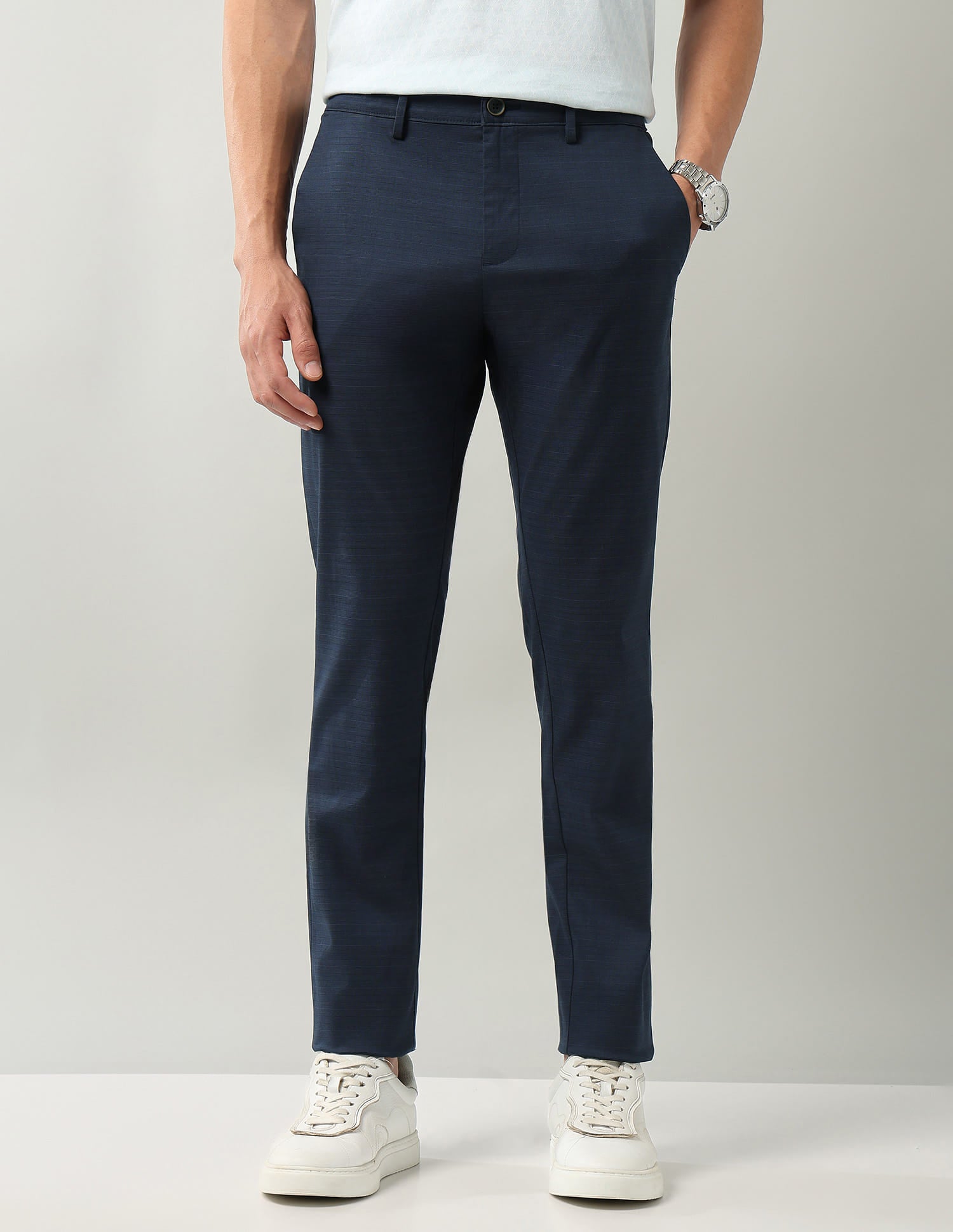 City Cut Modern Slim Fit Textured Chinos