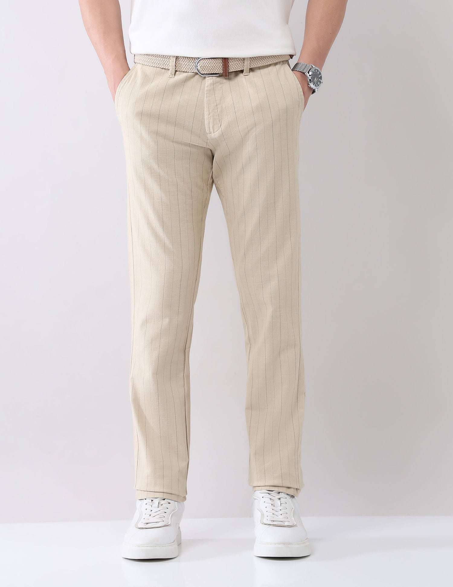 Regular Modern Slim Fit Chinos