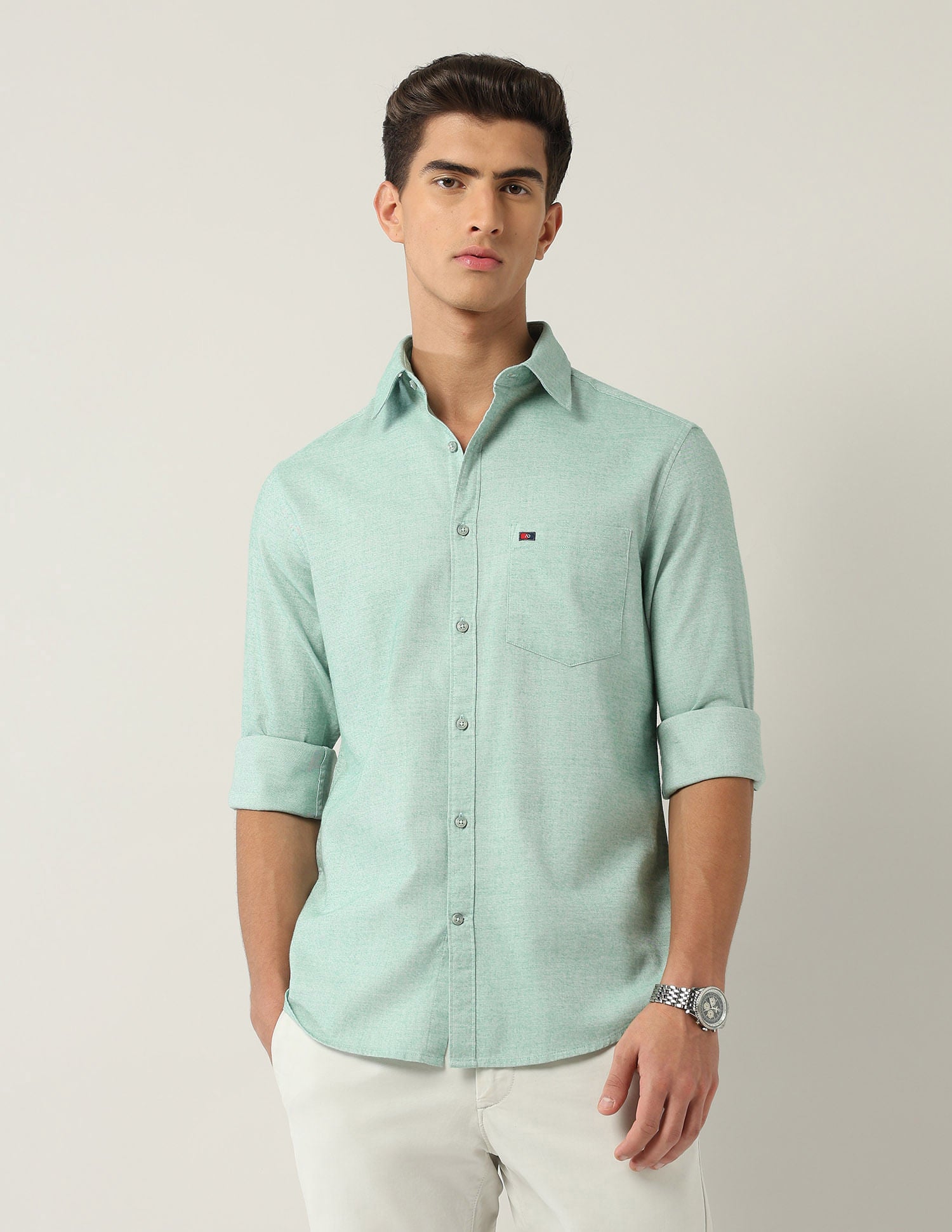 Regular Modern Slim Fit Solid Shirt