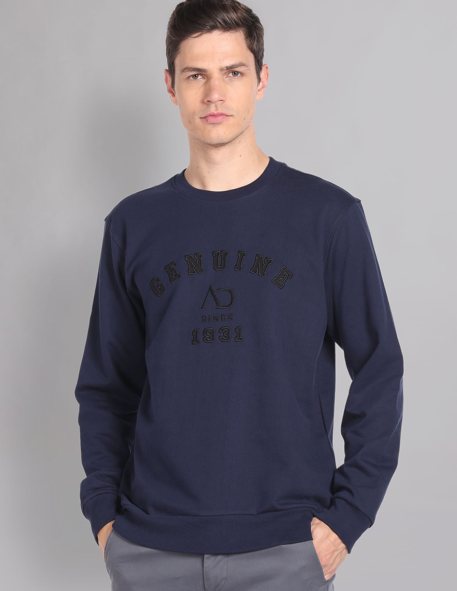 Closet Staple Pure Cotton Slim Fit Sweatshirt