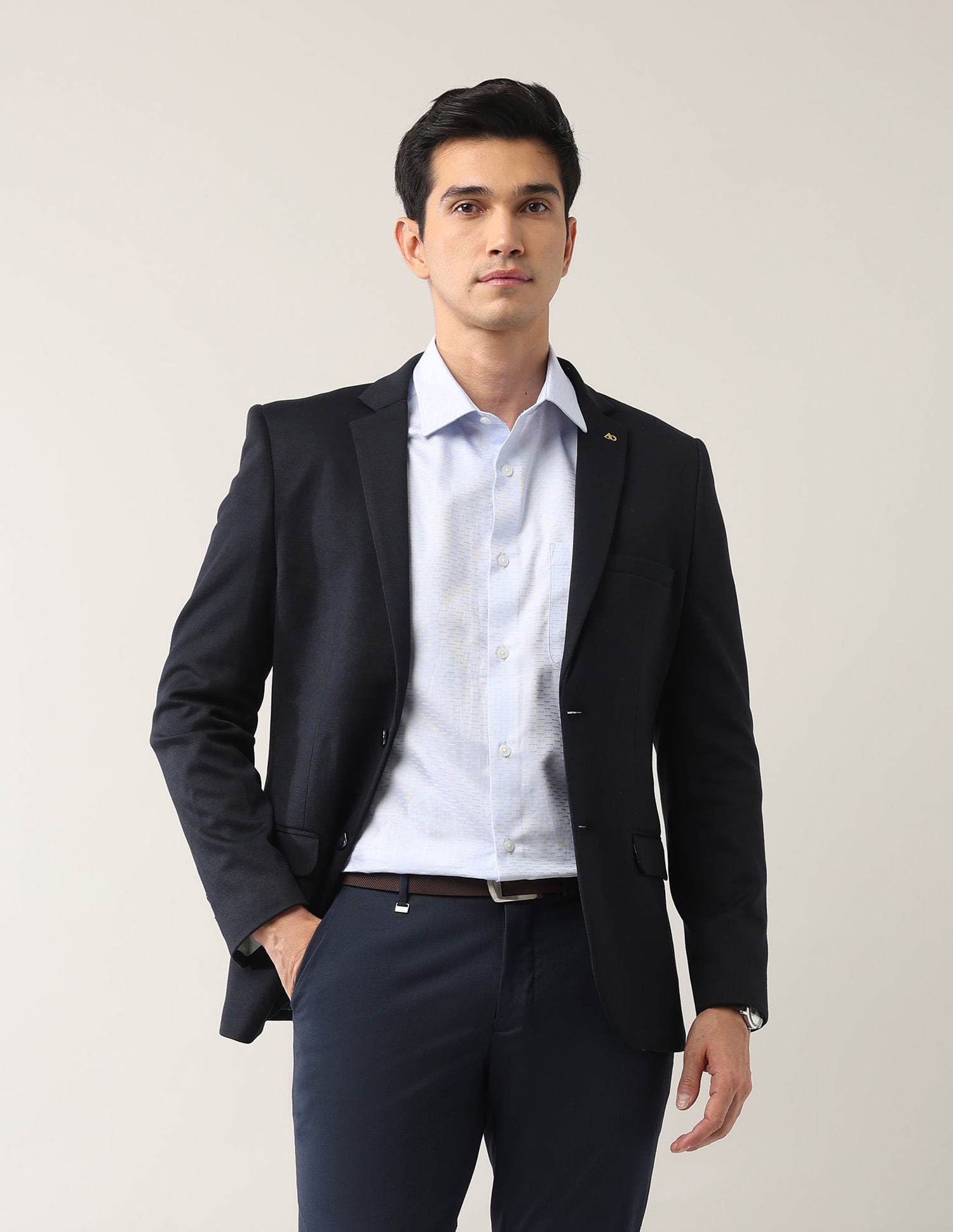 Classic Tailored Fit Single-Breasted Blazers