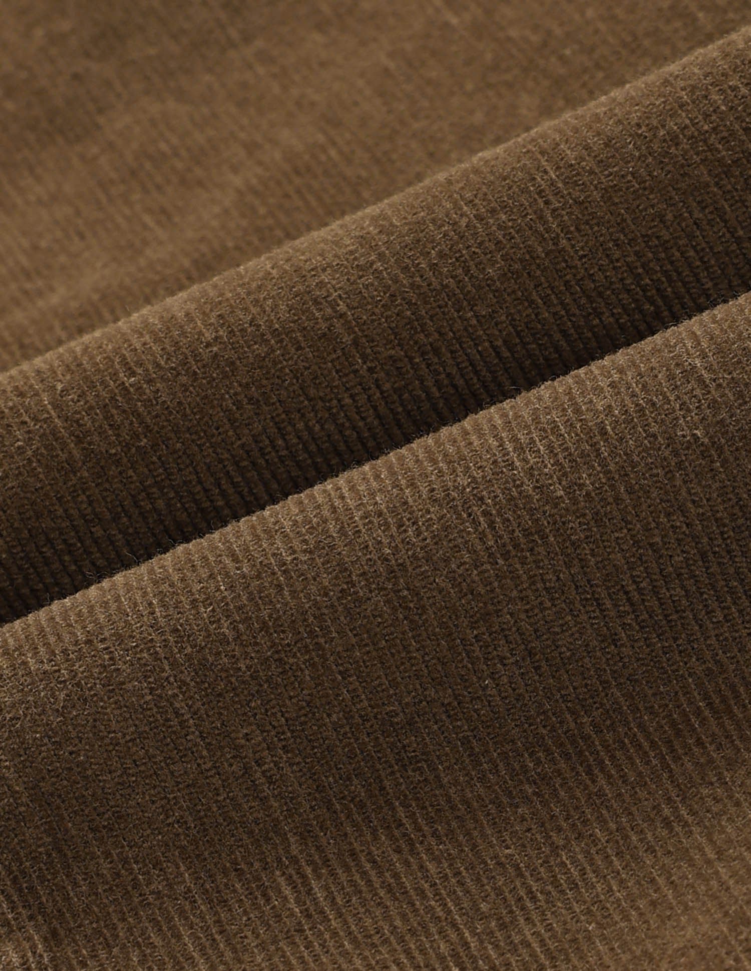 Regular Modern Slim Fit Chinos