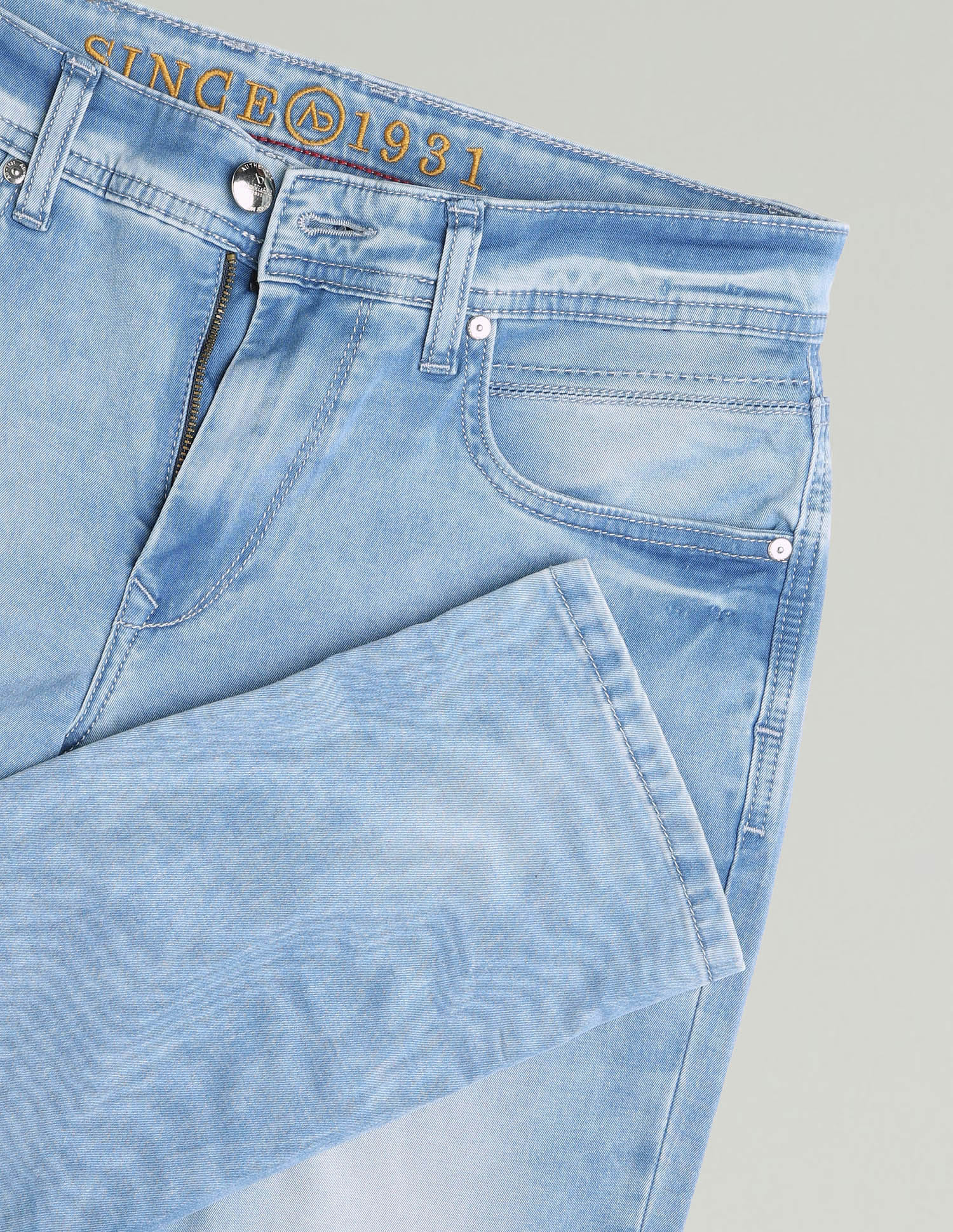 All Day Essential Slim Fit Mid-Rise Stone Wash Jeans