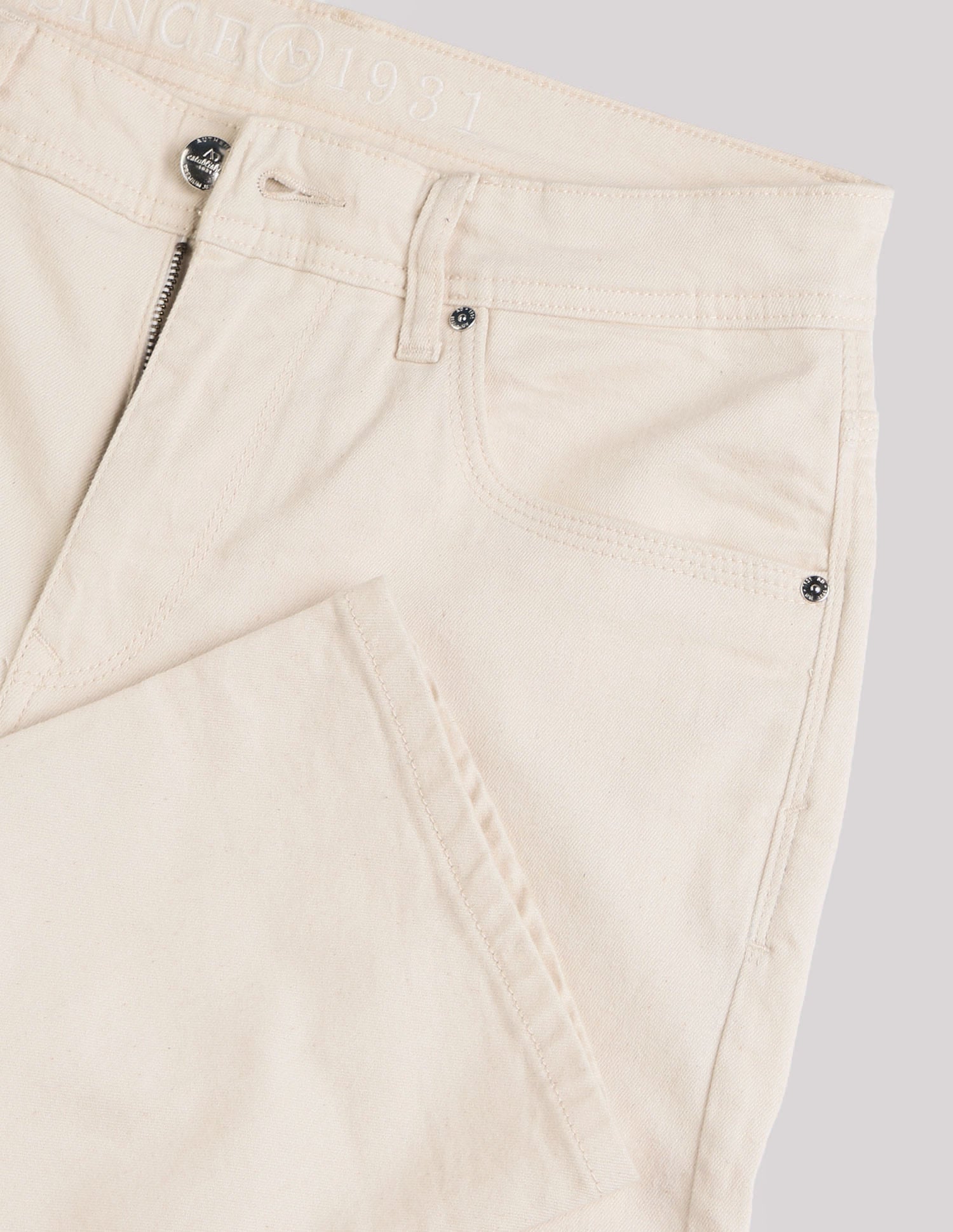 Stormy Styles Urban Pause Comfort Slim Fit Jeans
