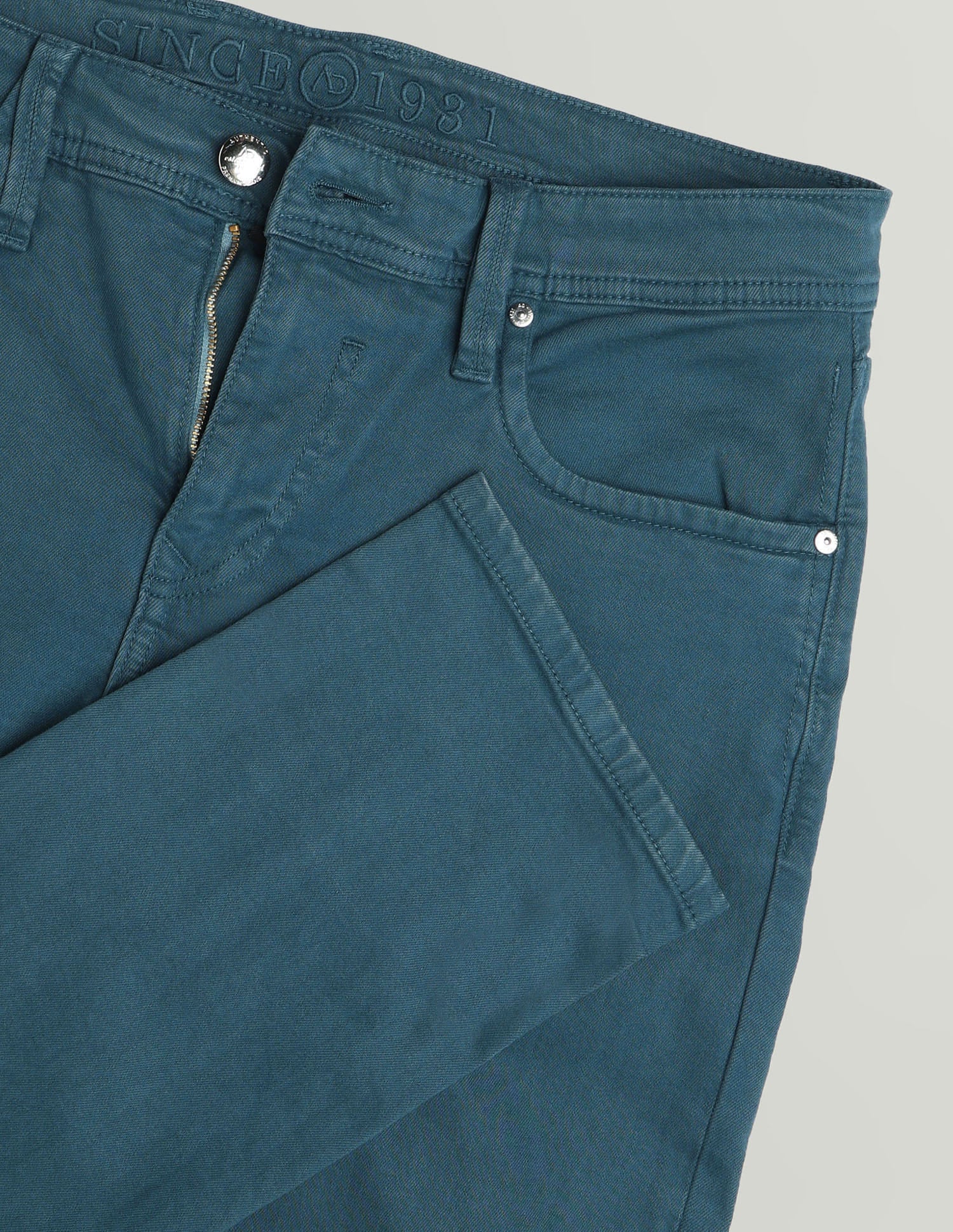 Everyday Cool Slim Fit Mid-Rise Jeans