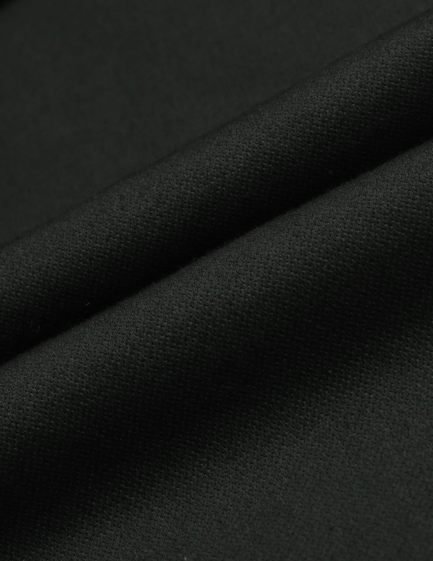 Wardrobe Essential Modern Slim Fit Solid Chinos