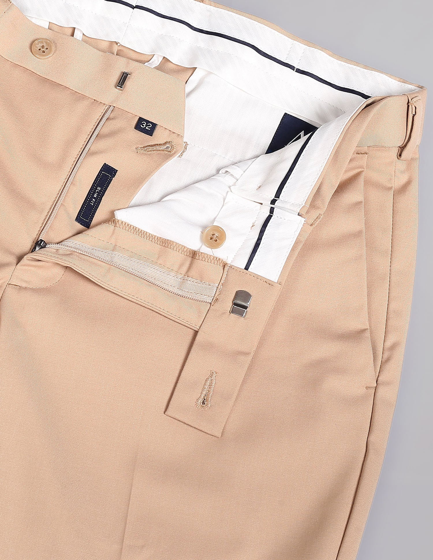 Ultimate Sophistication Twill weave Solid Autoflex Formal Trousers