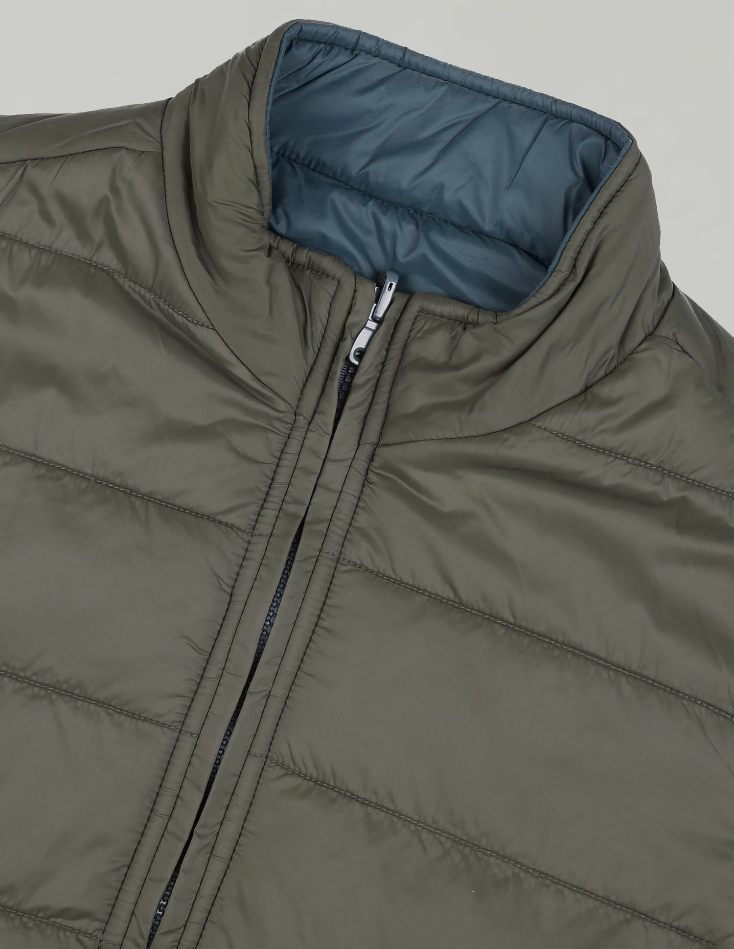 Solid Regular Fit Puffer Jacket