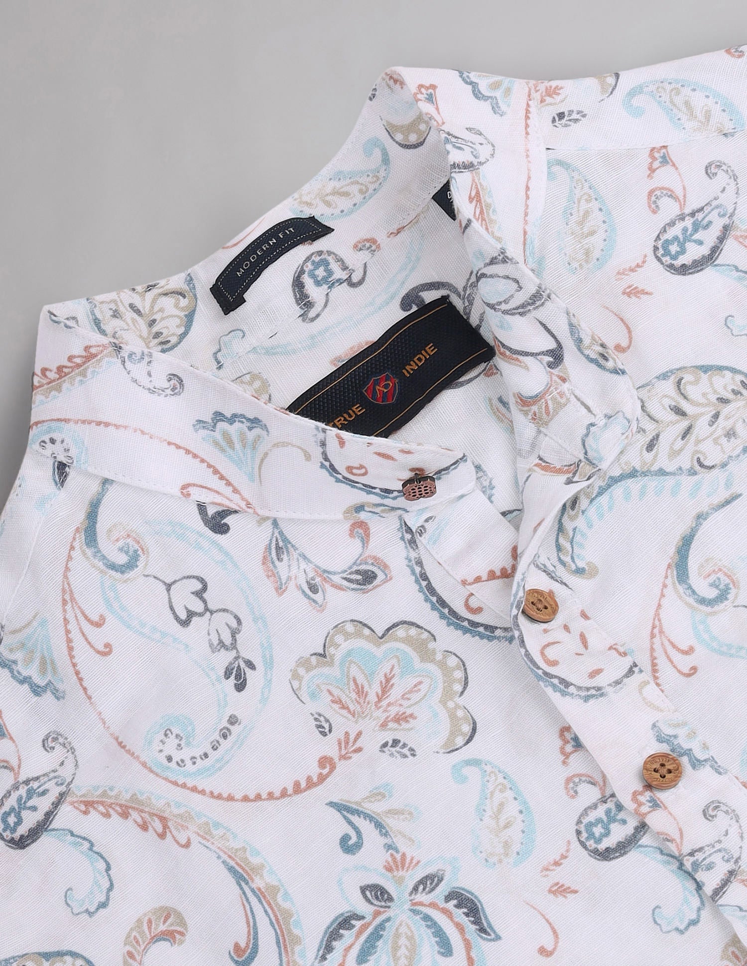 Weekend Paisley Print Mandarin Collar Indie Shirt