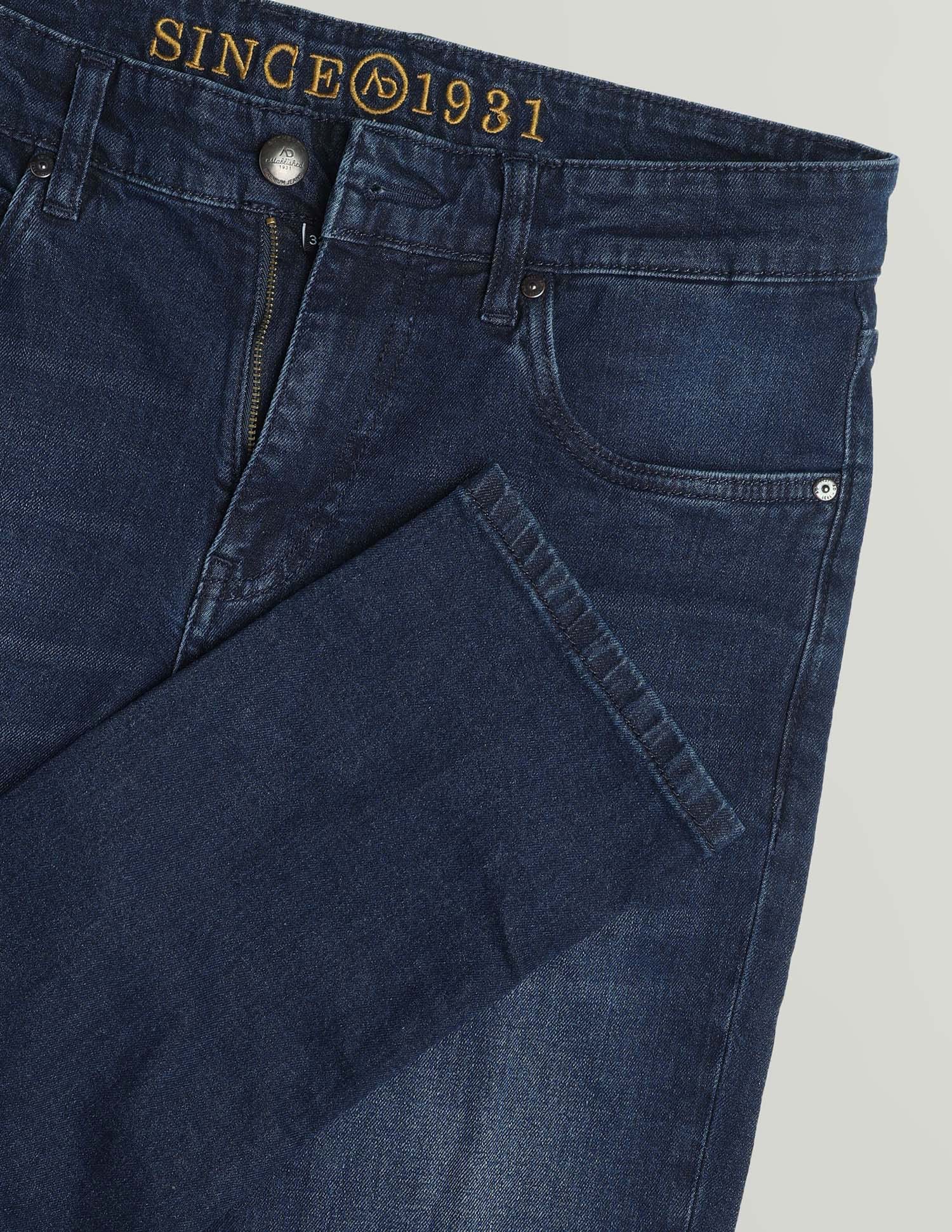 Adventure Essential Slim Fit Mid-Rise Whiskered Jeans