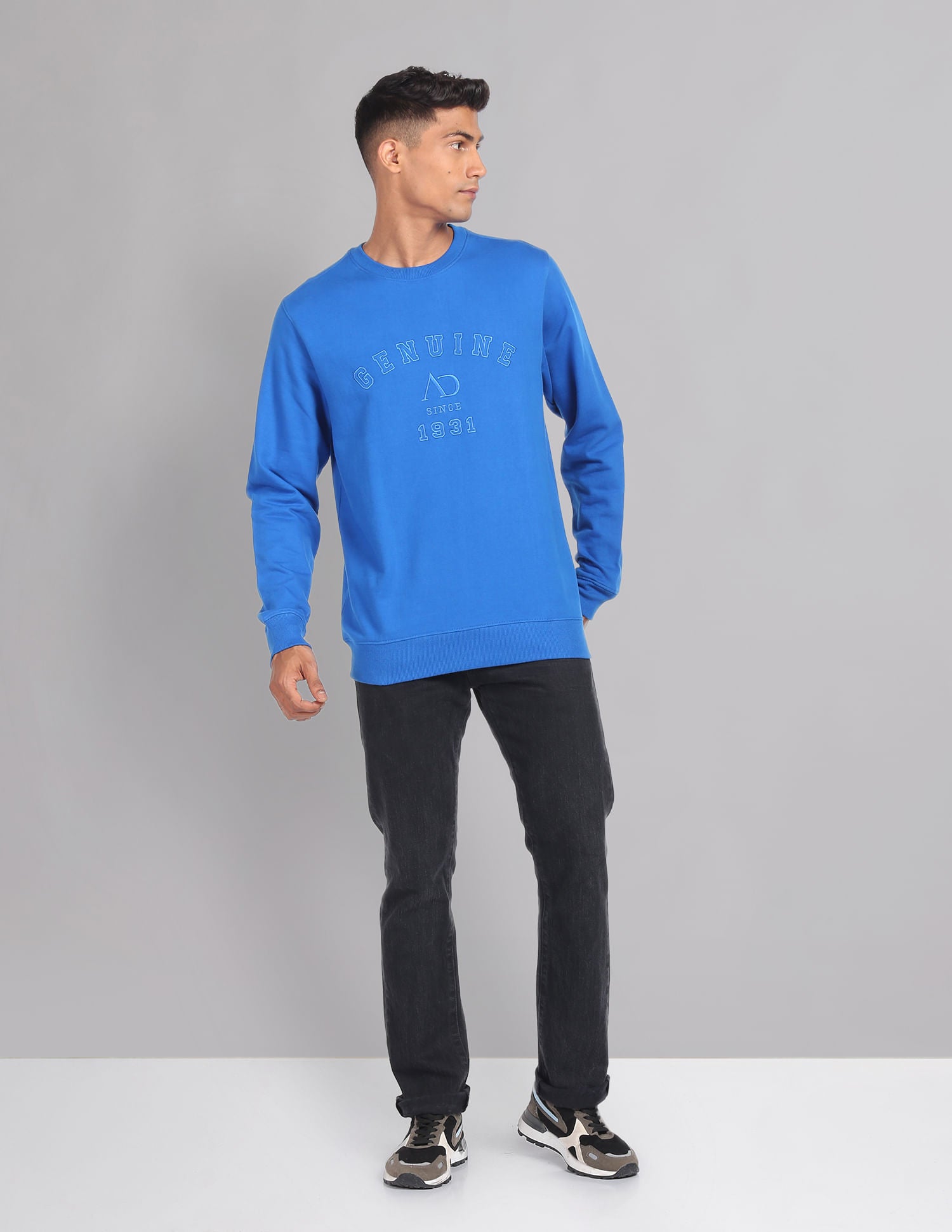Effortless Sophistication Crew Neck Moistex Sweatshirt