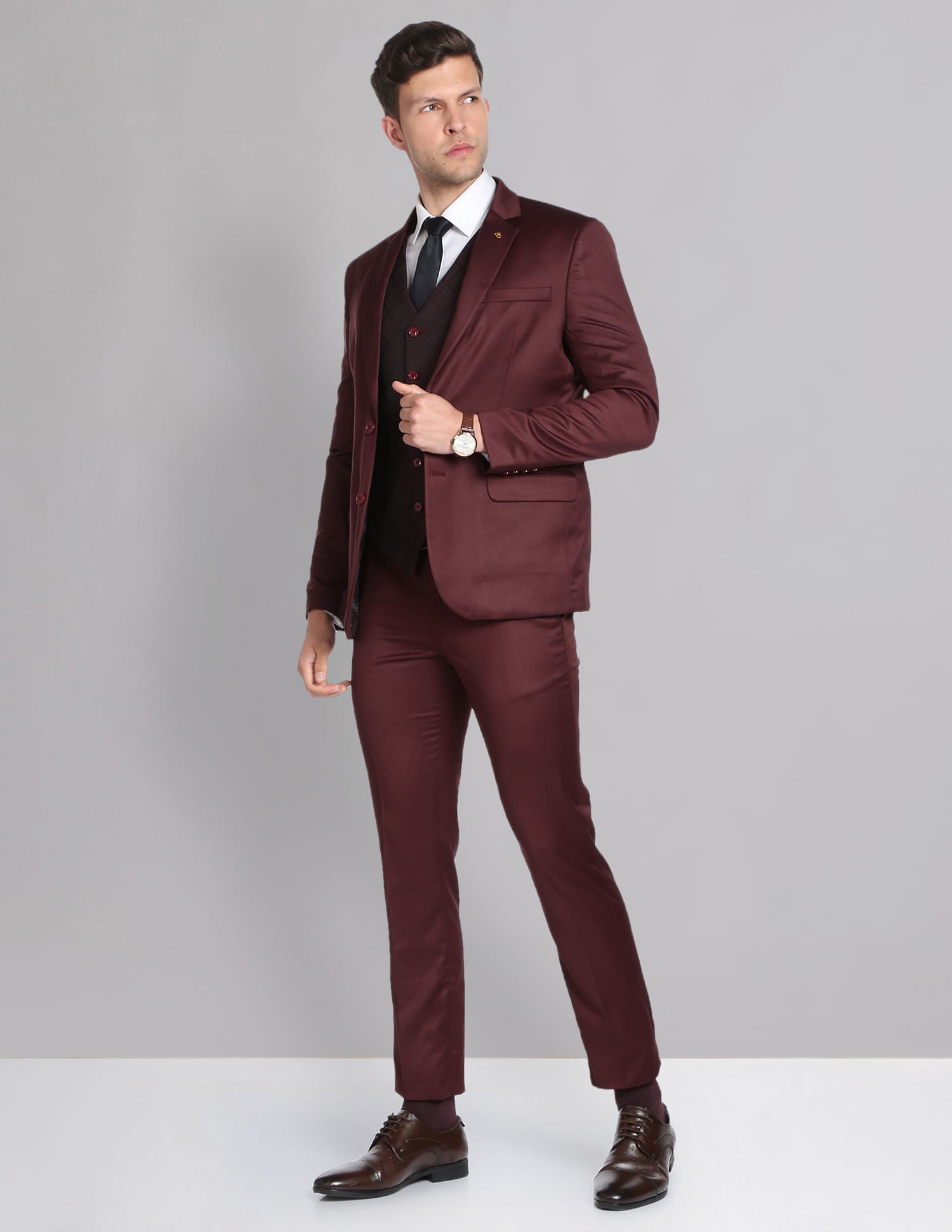 Wardrobe Edit Tailored Fit Versatile Three Piece Suit