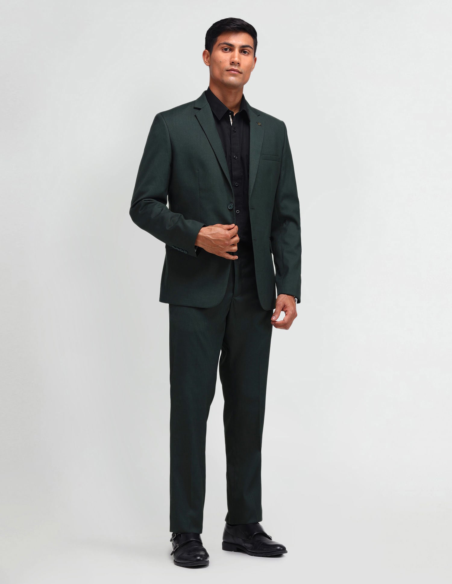 Boardroom Craft Tailored Fit Two Piece Suit
