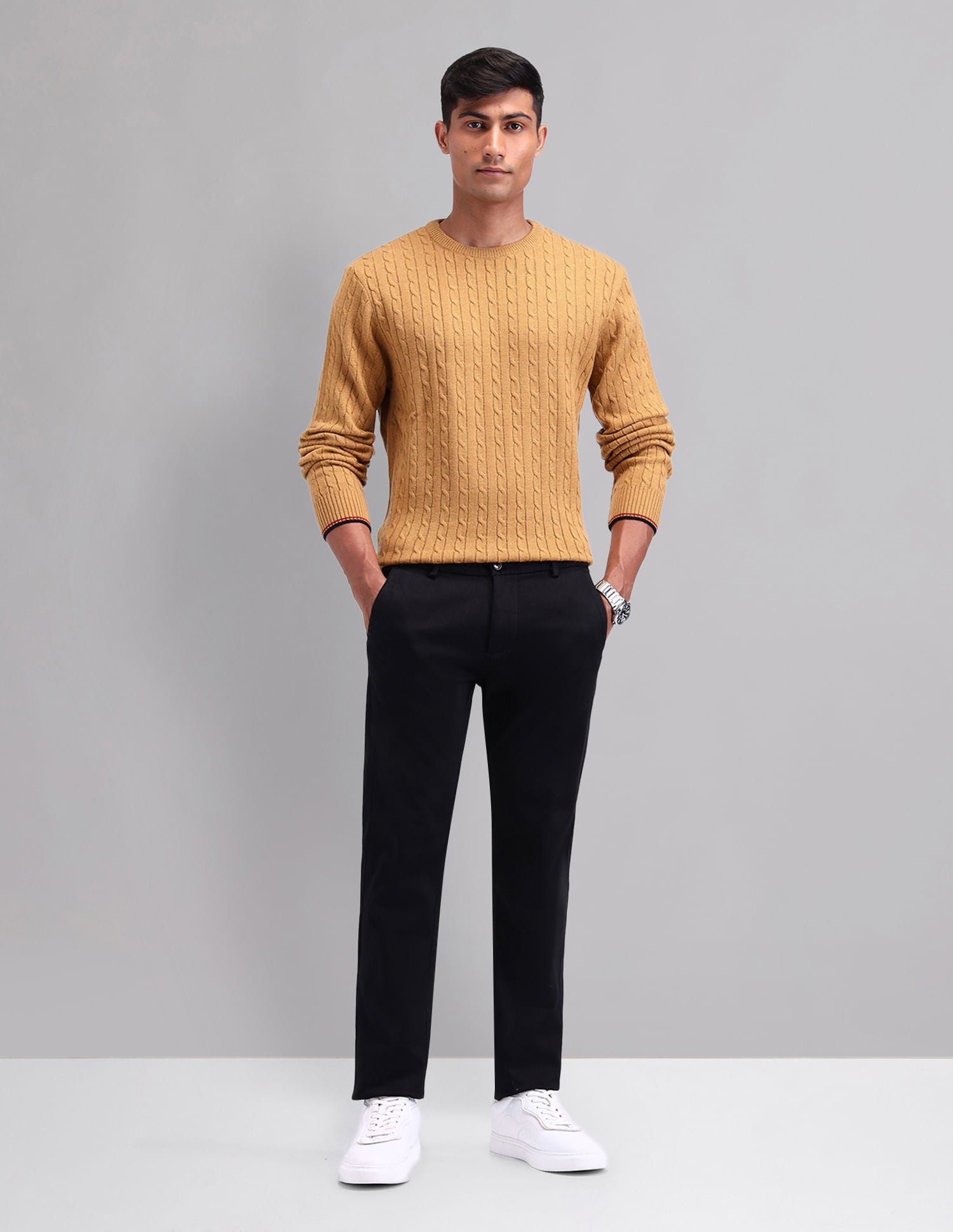 Elevated Essential Modern Slim Fit Patterned Knit Sweater