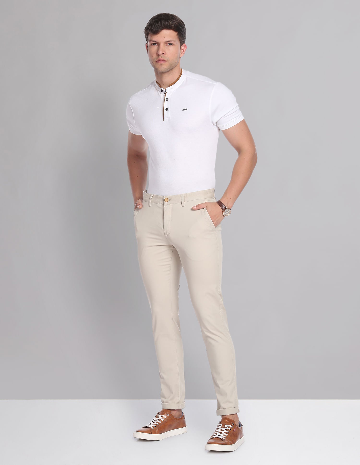 Regular Solid Twill Casual Chinos