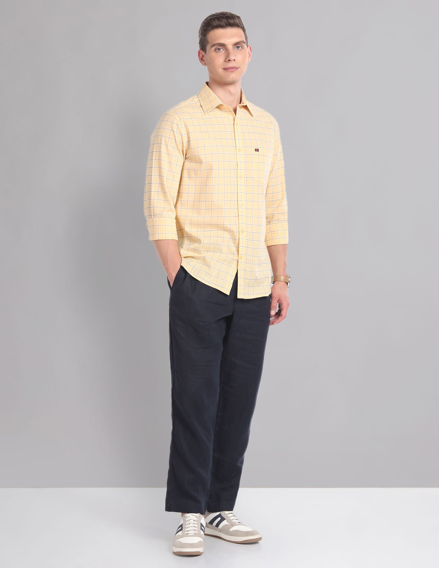 Modern-Edged Tartan Check Cotton Summer Shirt
