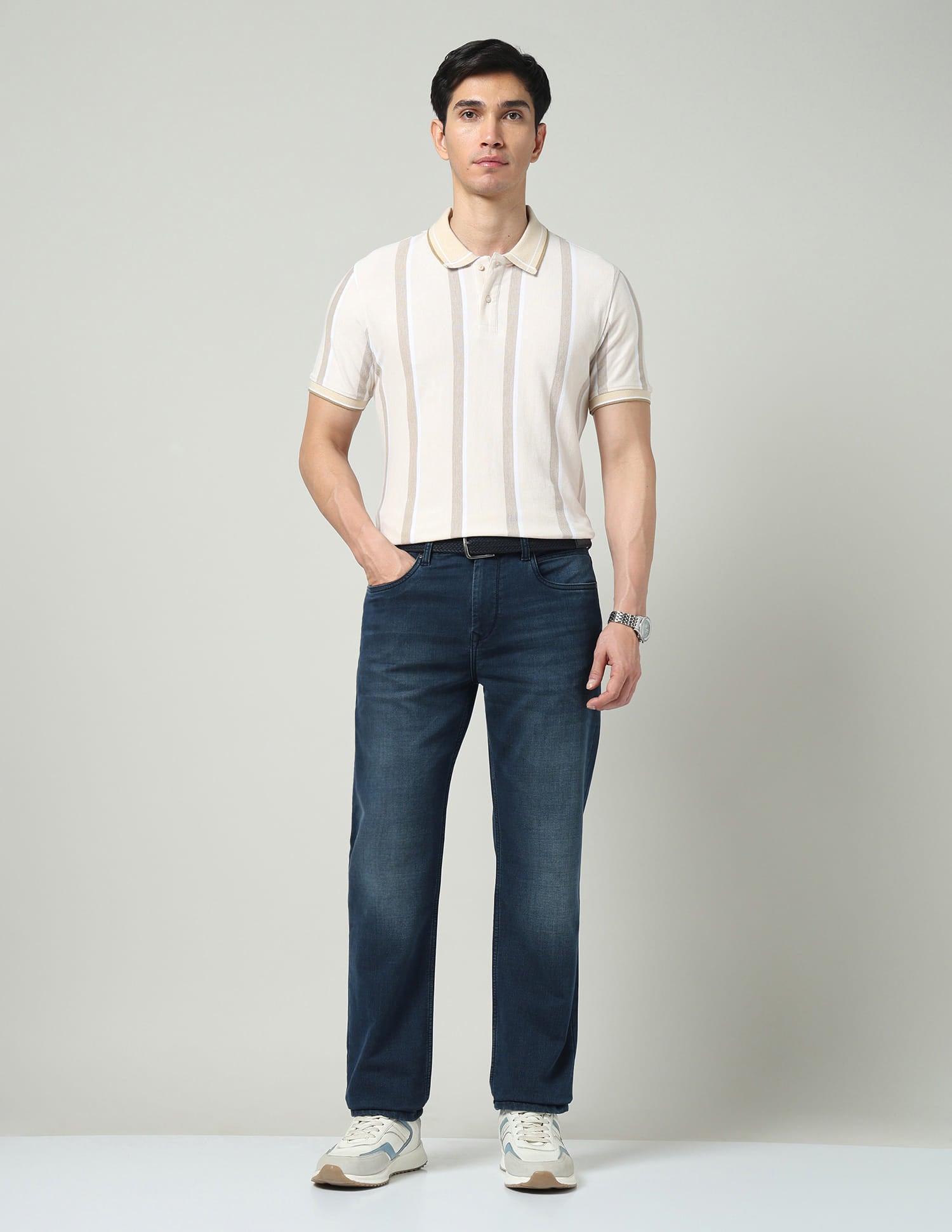 Everyday Essential Comfort Fit Mid-Rise Stone Wash Jeans