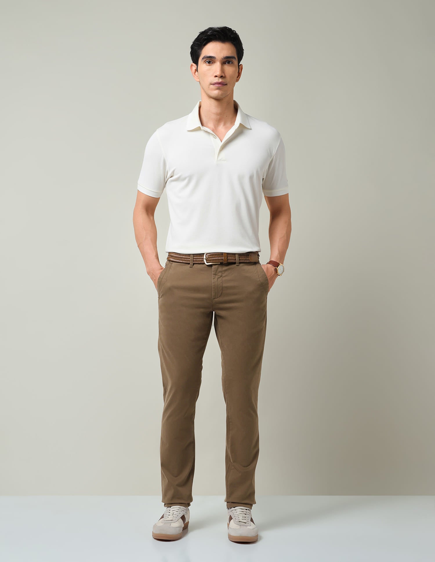 Office essential Solid Mid-Rise Slim Fit Trousers