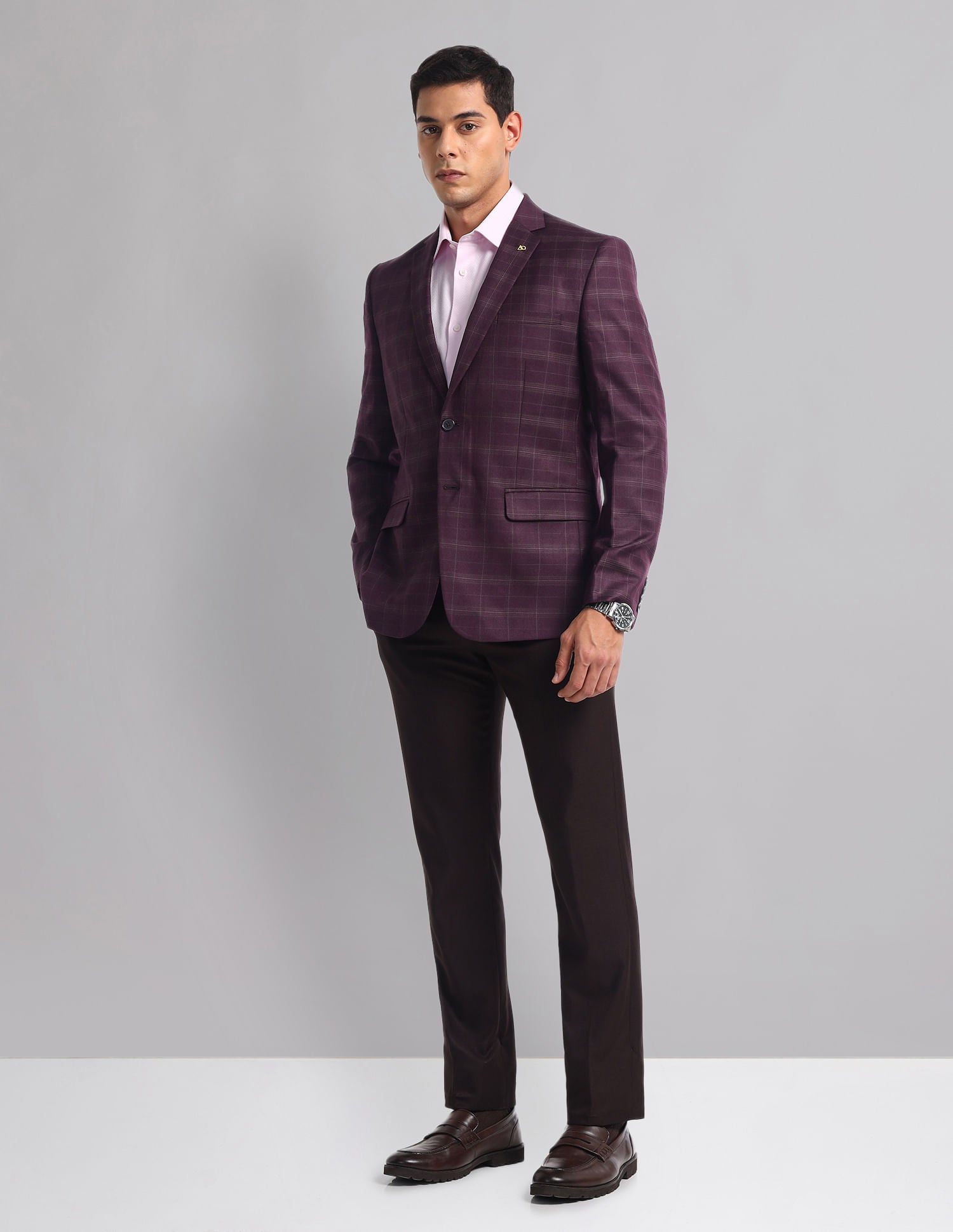 Corporate Core Single-Breasted Checked Blazer