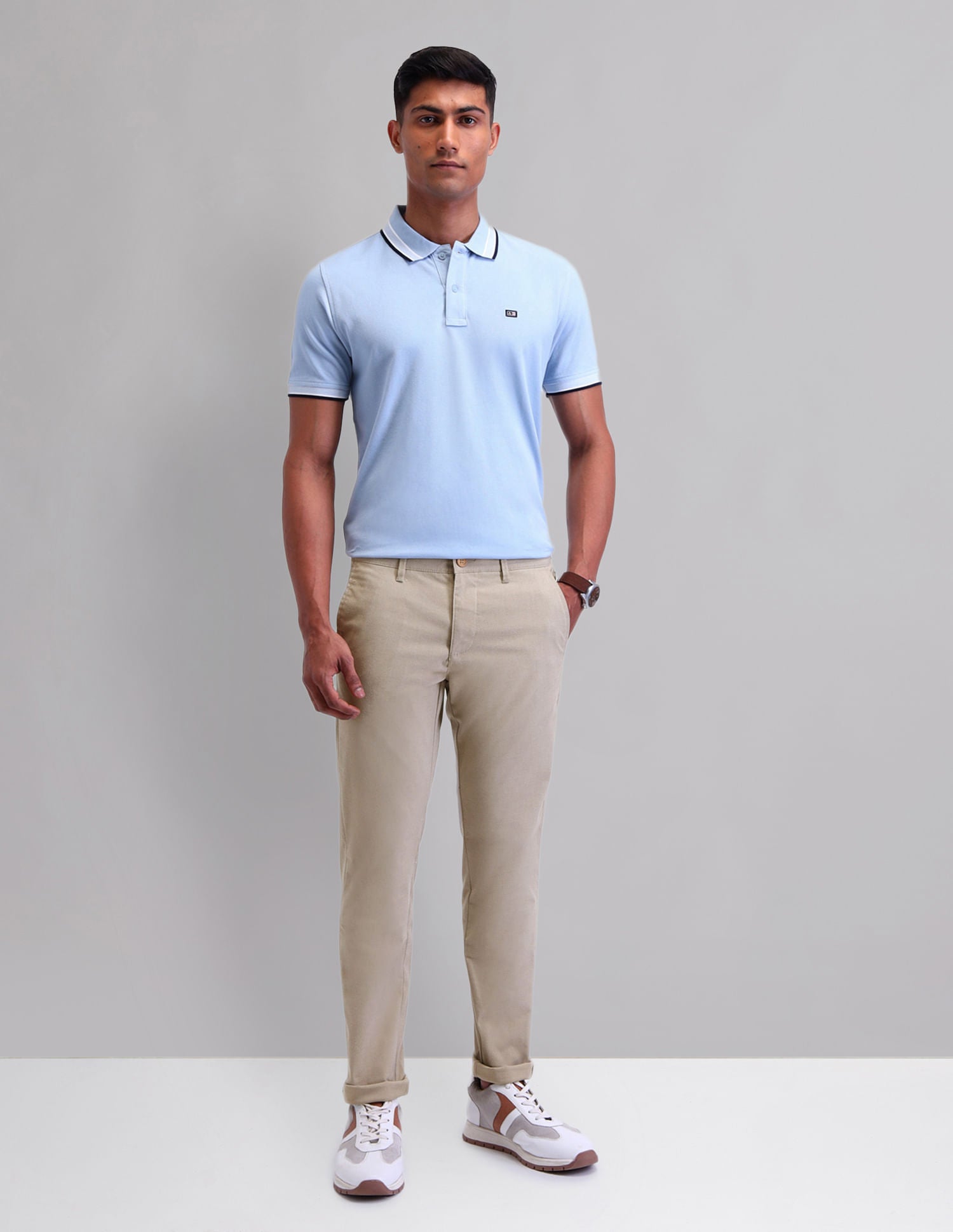 Regular Modern Slim Fit Chinos