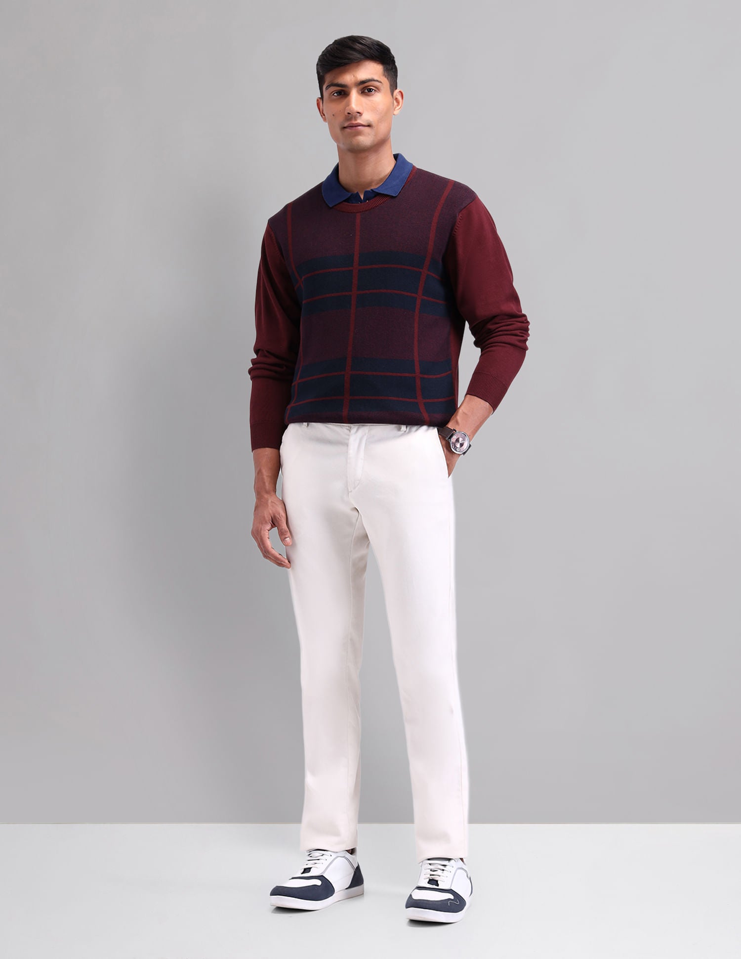 Elevated Essential Modern Slim Fit Patterned Knit Sweater