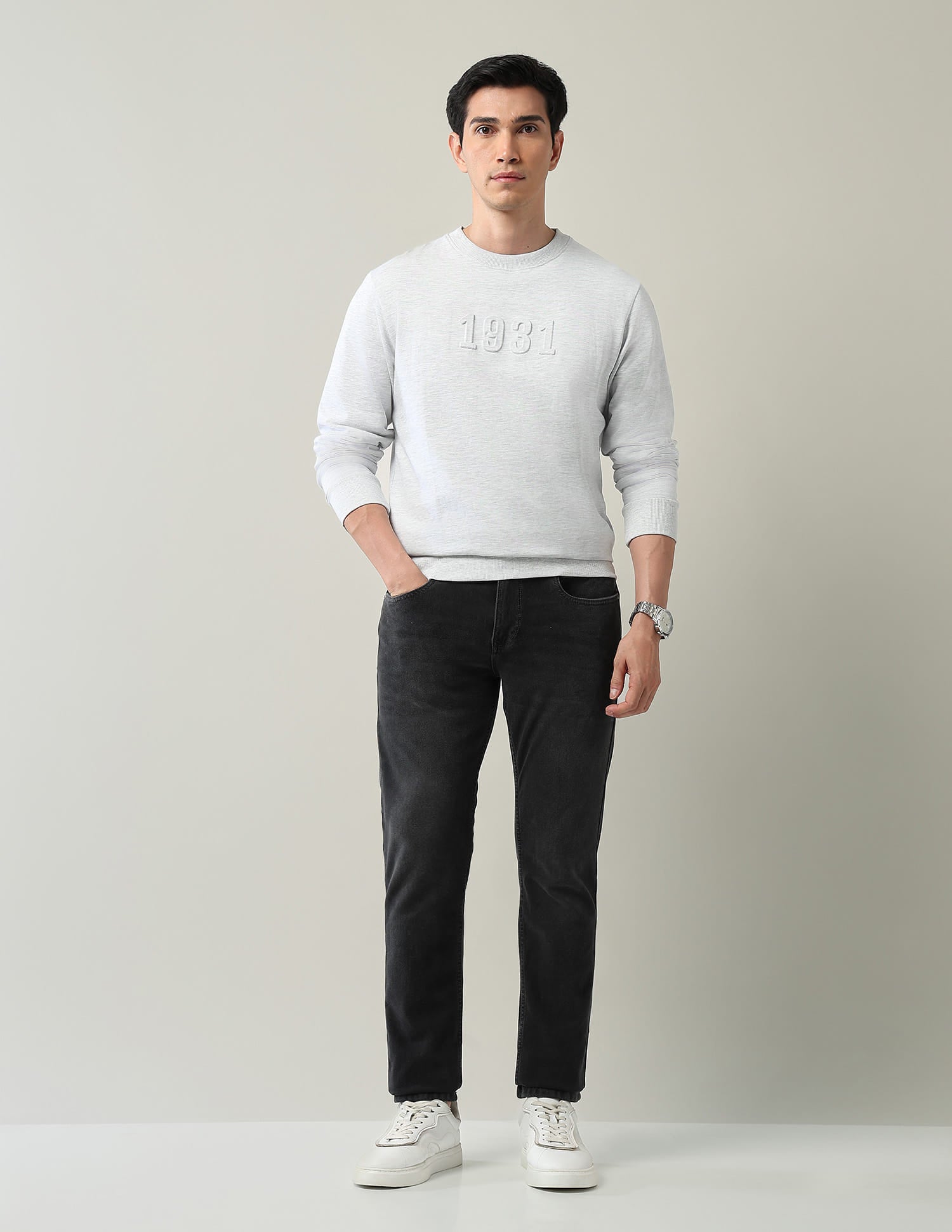 Mid Rise Slim Fit Jeans