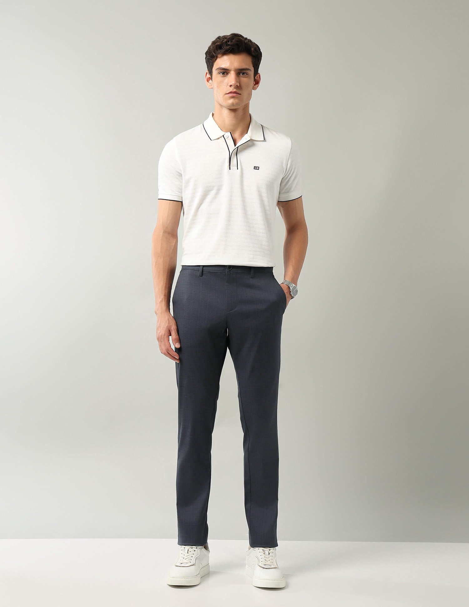 City Cut Modern Slim Fit Textured Chinos