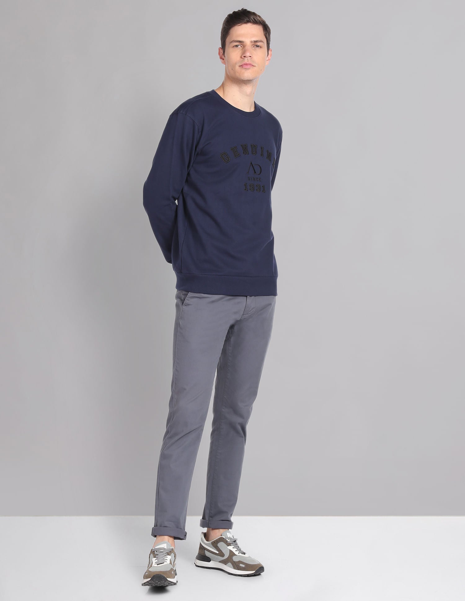 Closet Staple Pure Cotton Slim Fit Sweatshirt