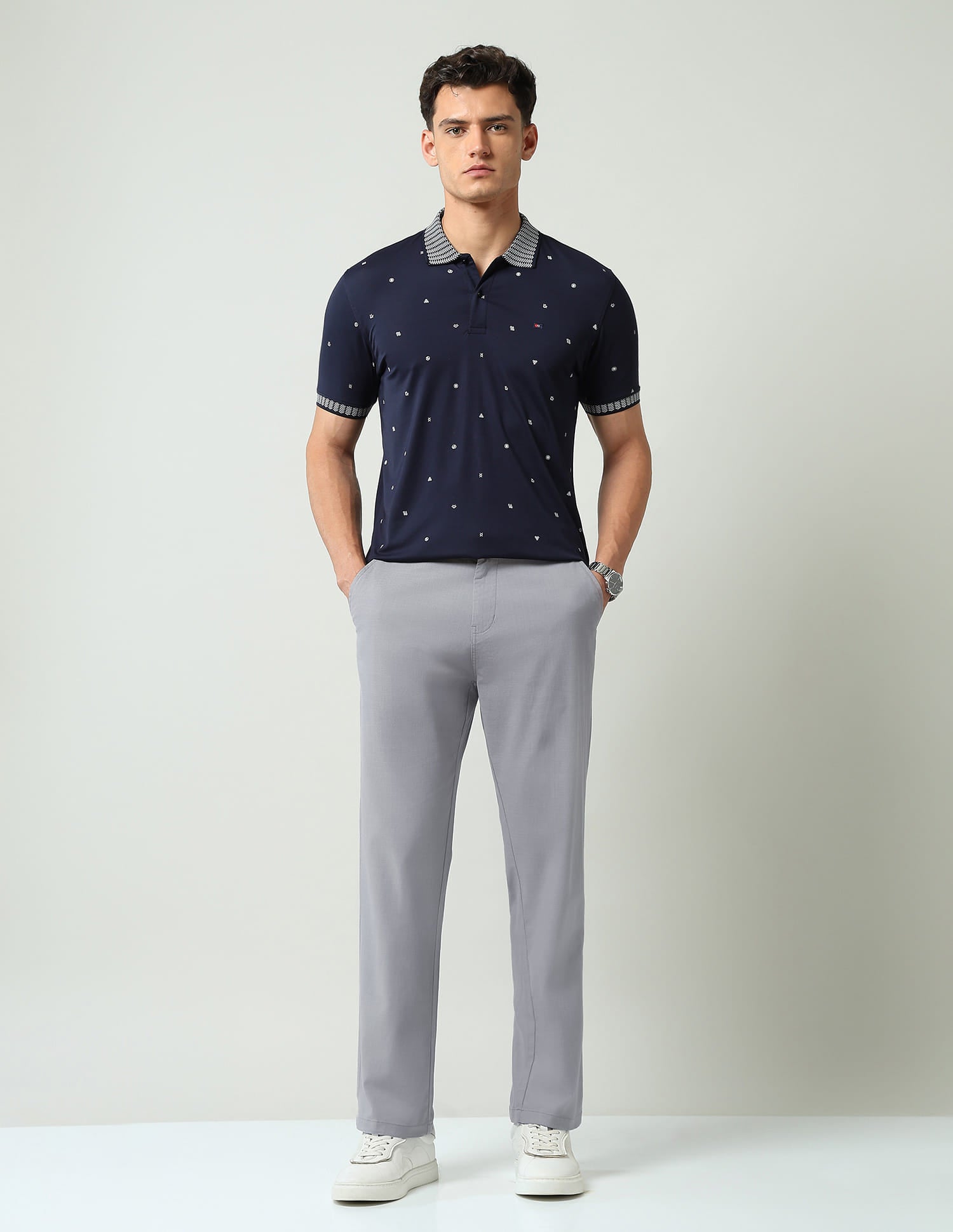 Solid Regular Fit Chinos