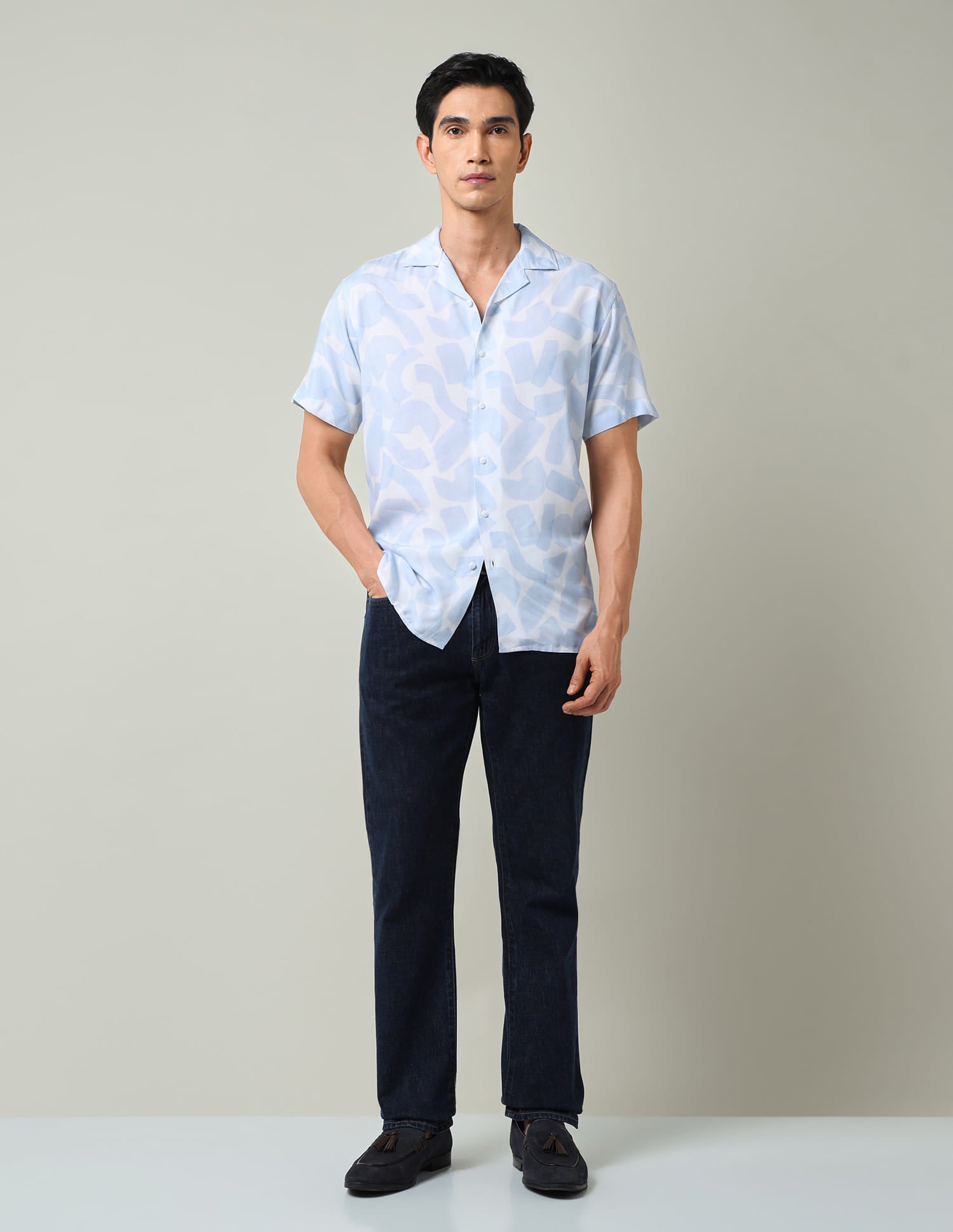 Sophisticated Geometric Print Slim Fit Shirt