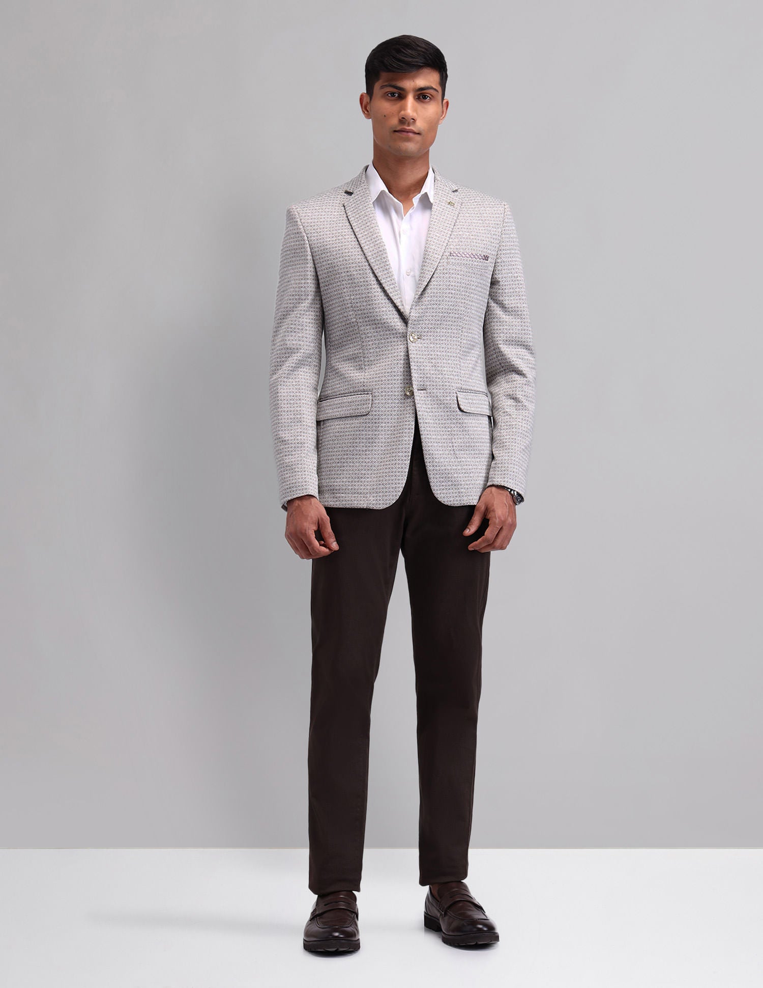 Wardrobe Essential Tailored Fit Single Breasted Blazer