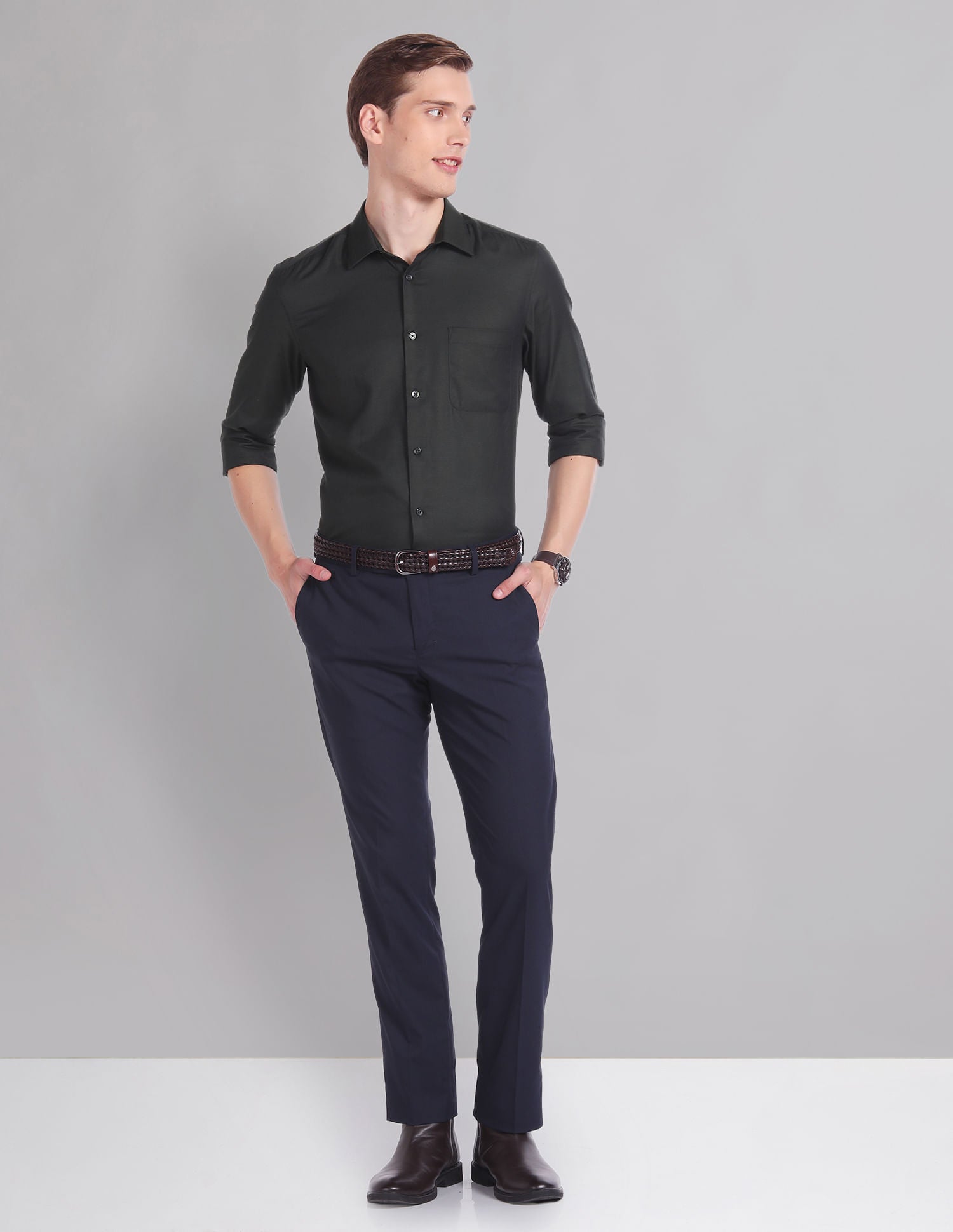 Corporate Ready Slim Fit Solid Formal Trousers