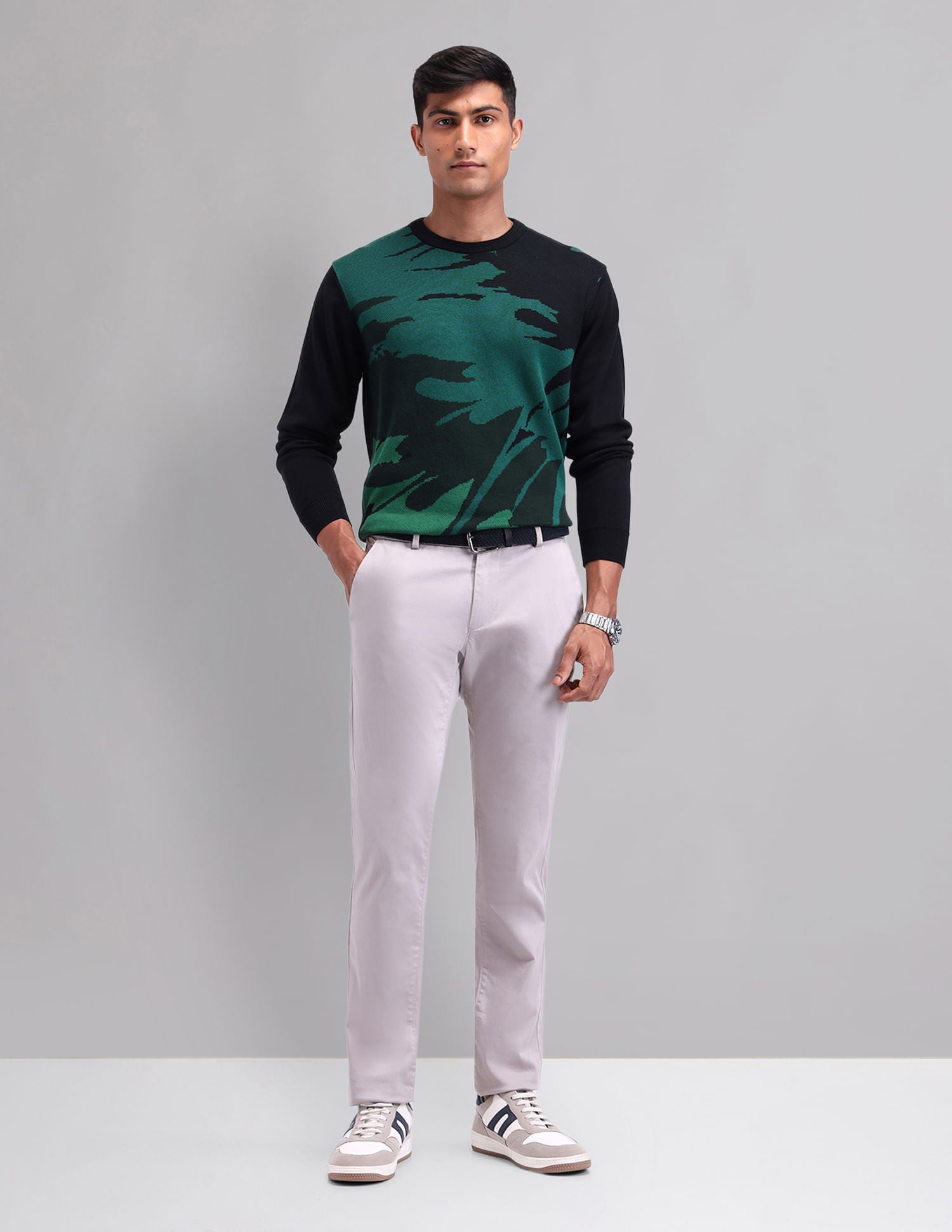 Elevated Essential Modern Slim Fit Patterned Knit Sweater