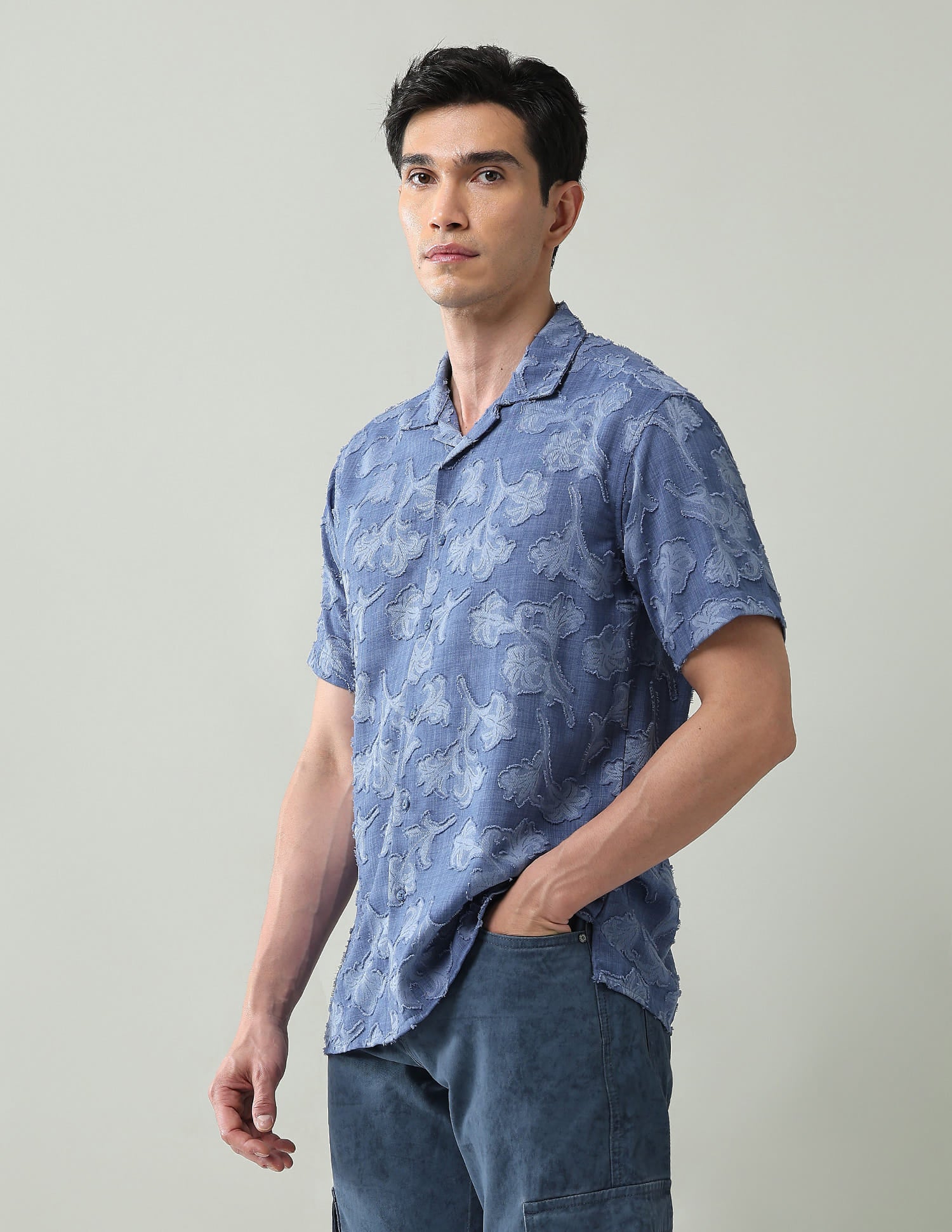 All over Floral pattern jacquard weave slim fit shirt