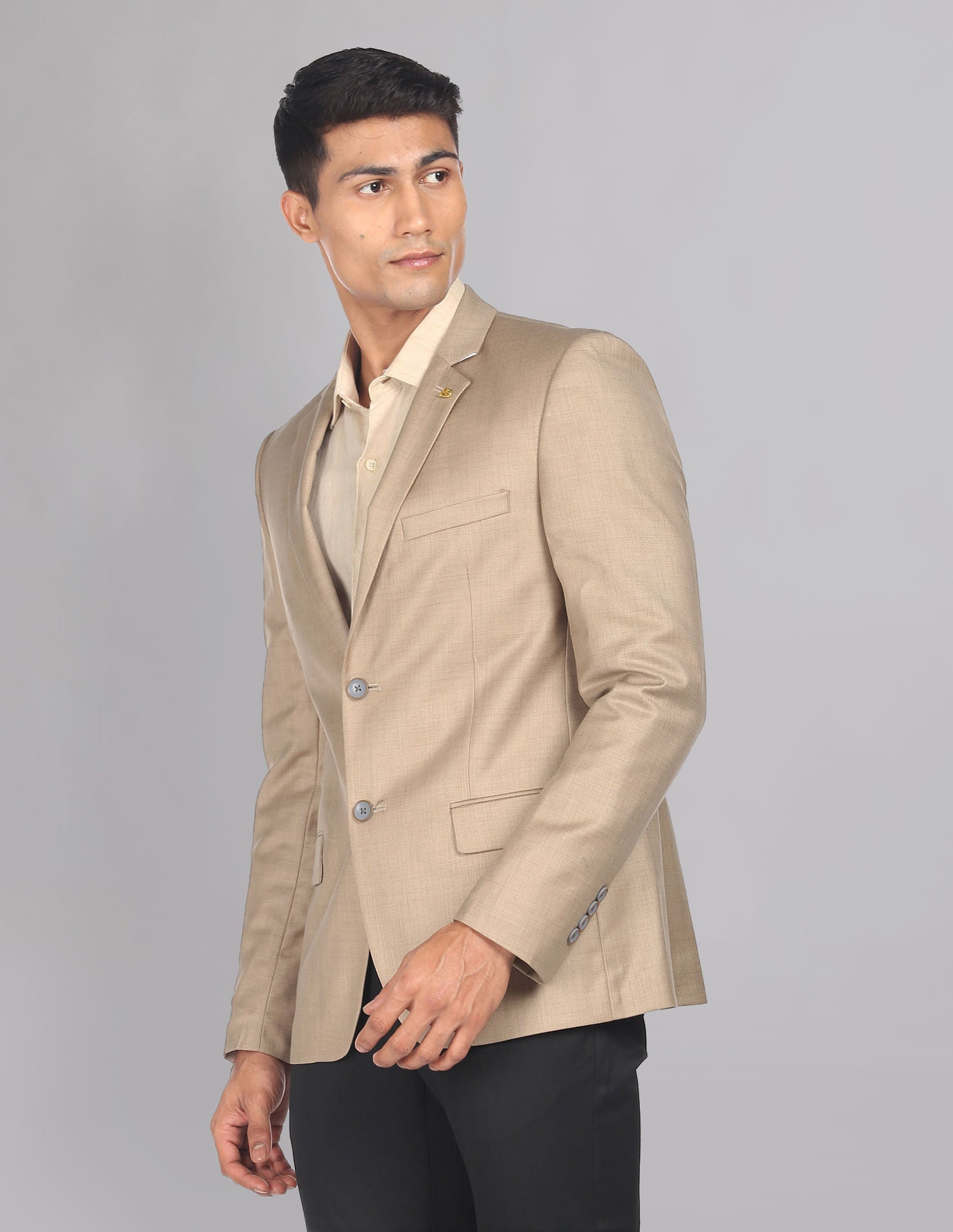 Sleek & Heathered Tailored Fit Blazer