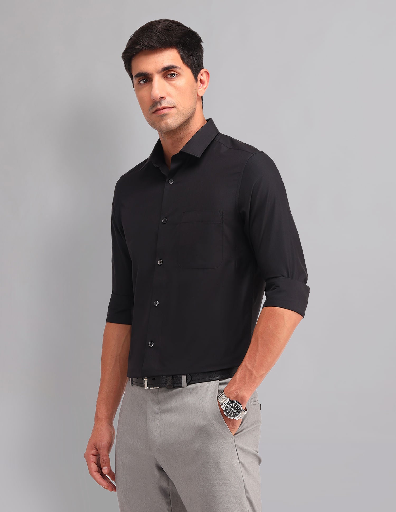 Modern Regular Fit Solid Twill Shirt