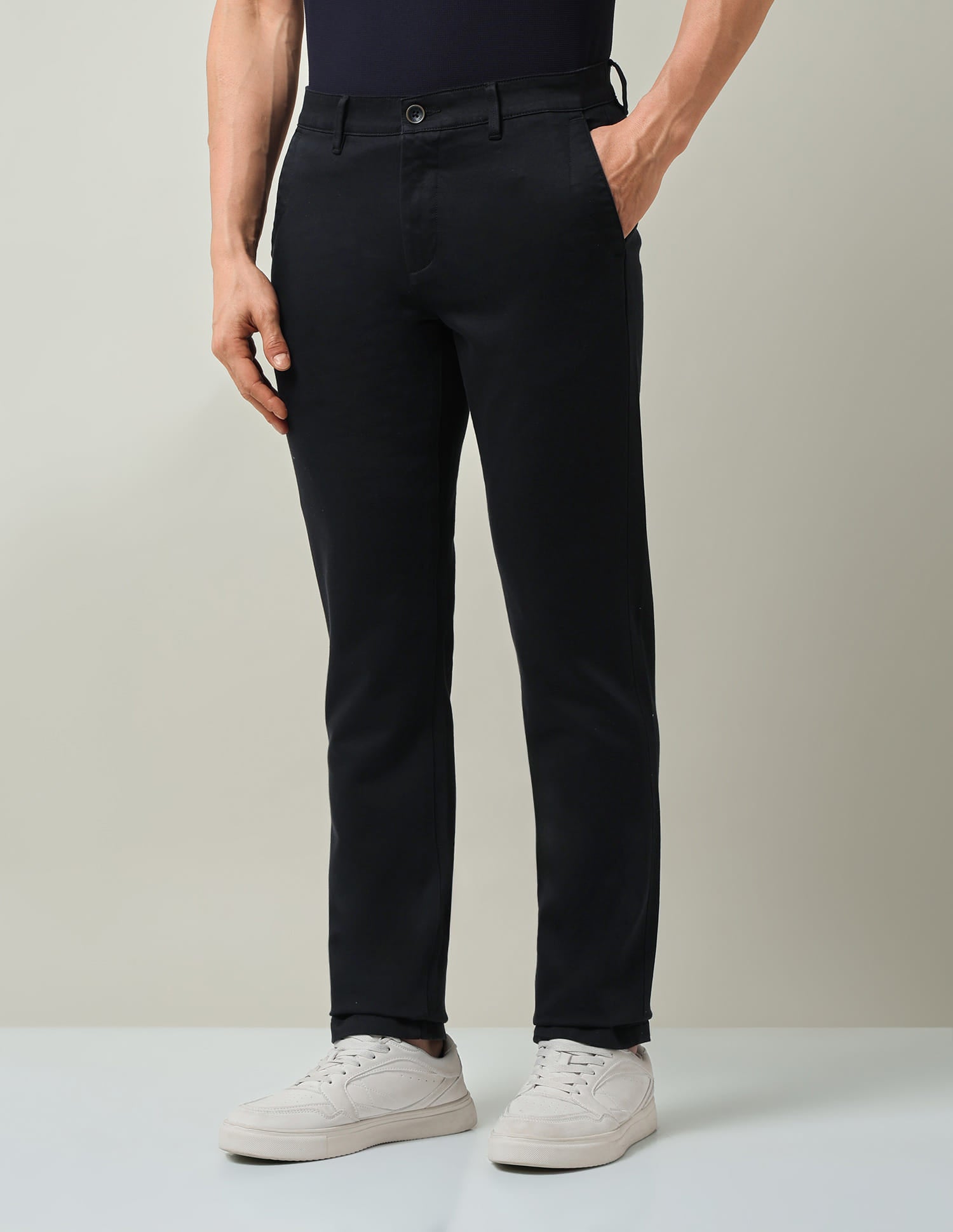 Work Essentials Solid Slim Fit Dobby Trousers