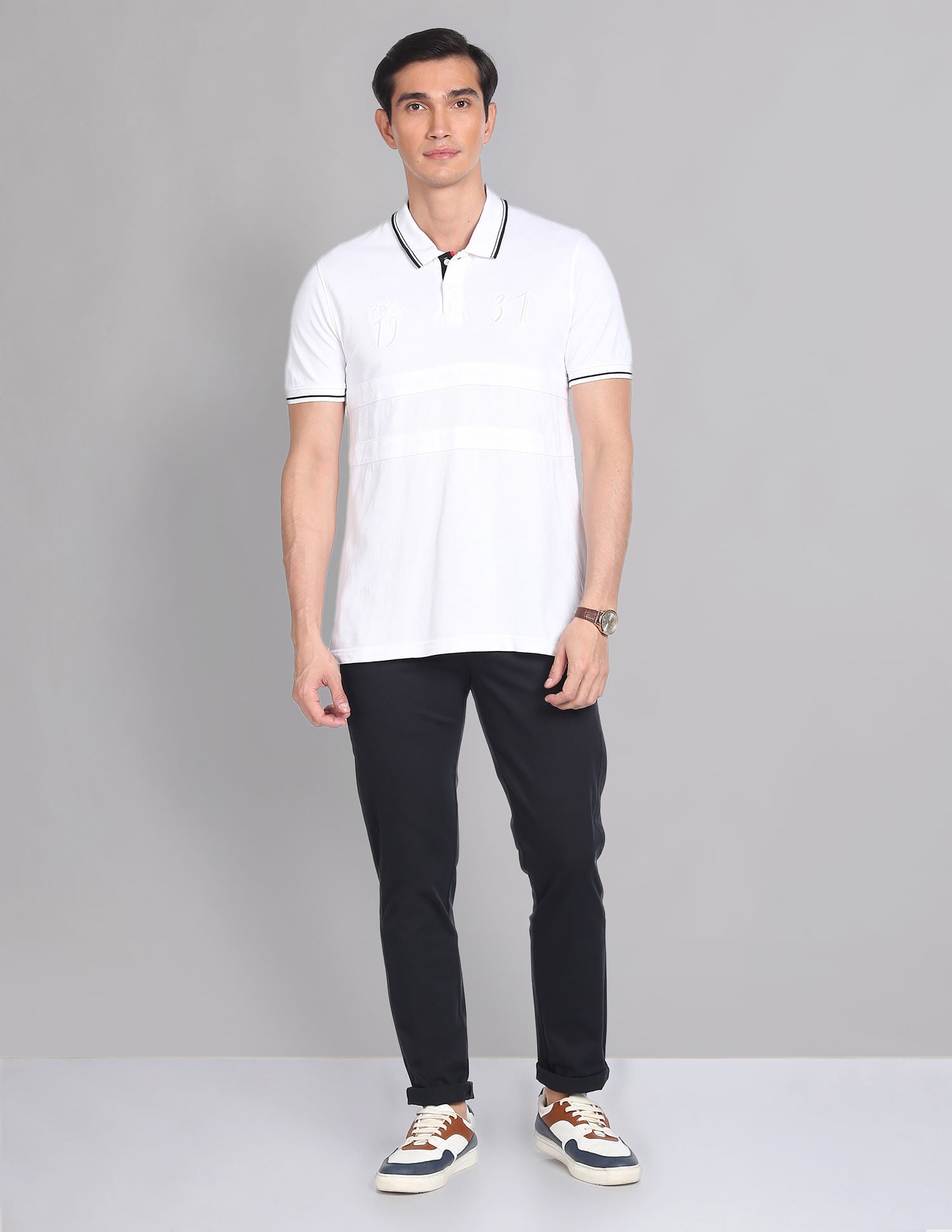 Modern Slim Fit Smart Flex Solid Chinos