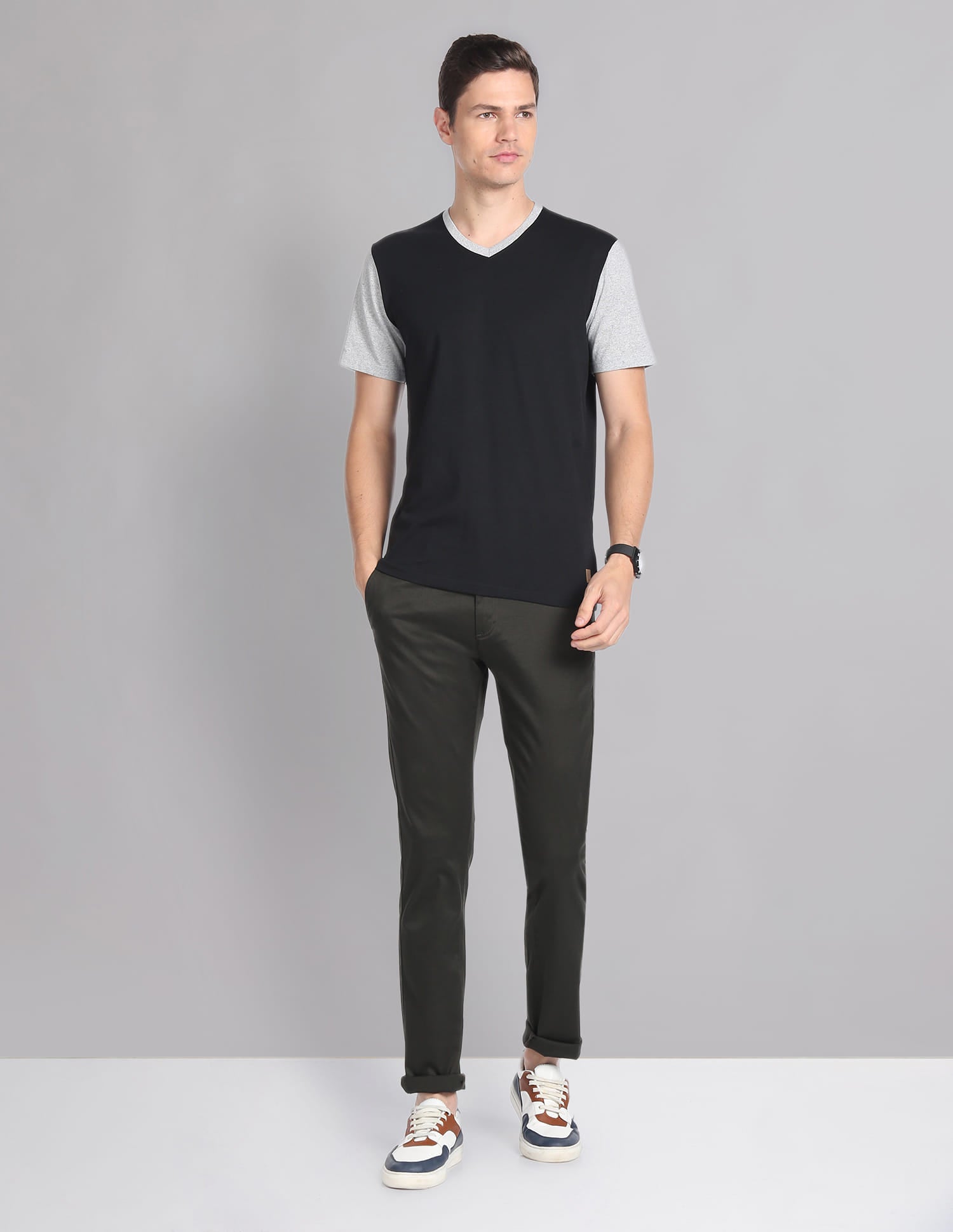 Solid Twill Smart Flex Chinos