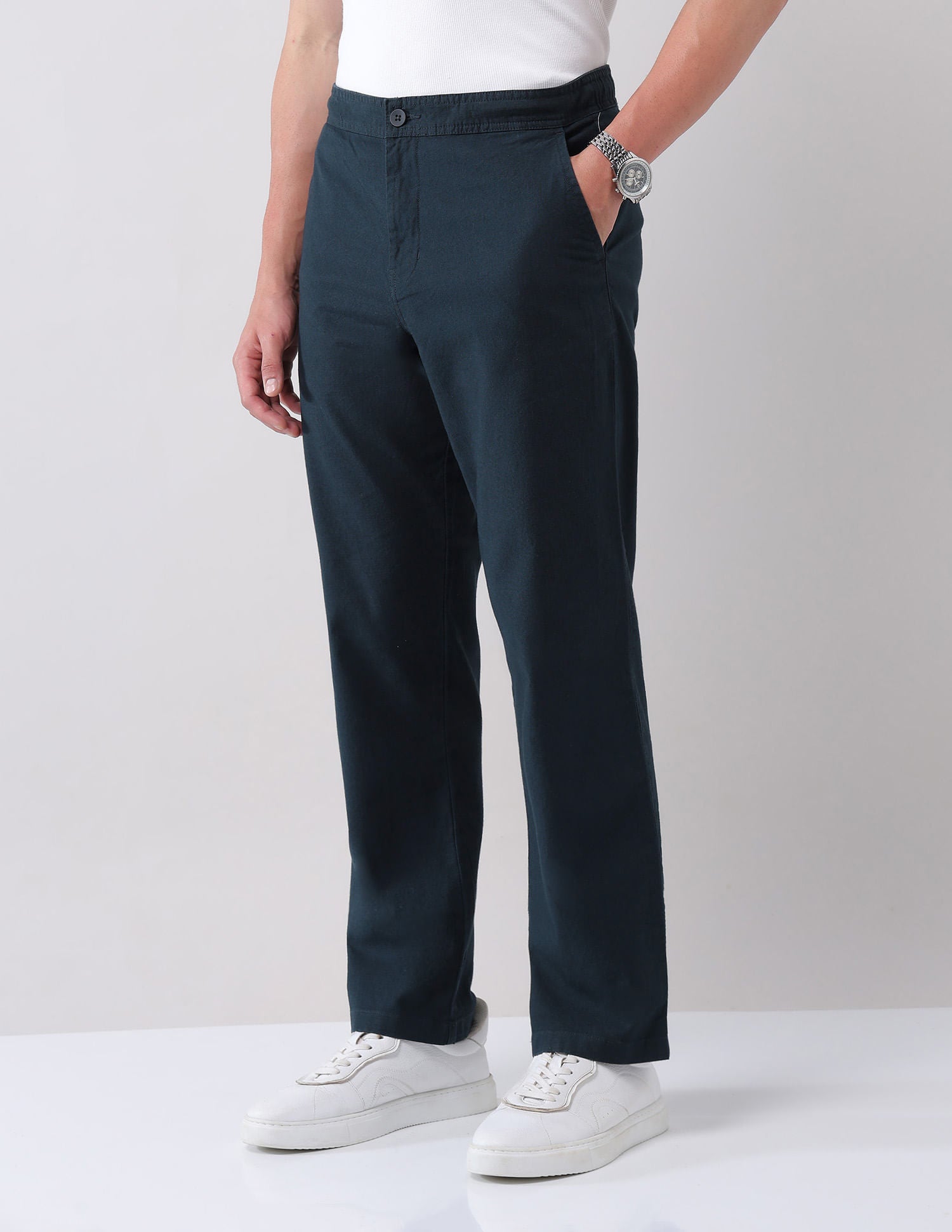Modern Urban Pause Straight fit Chinos