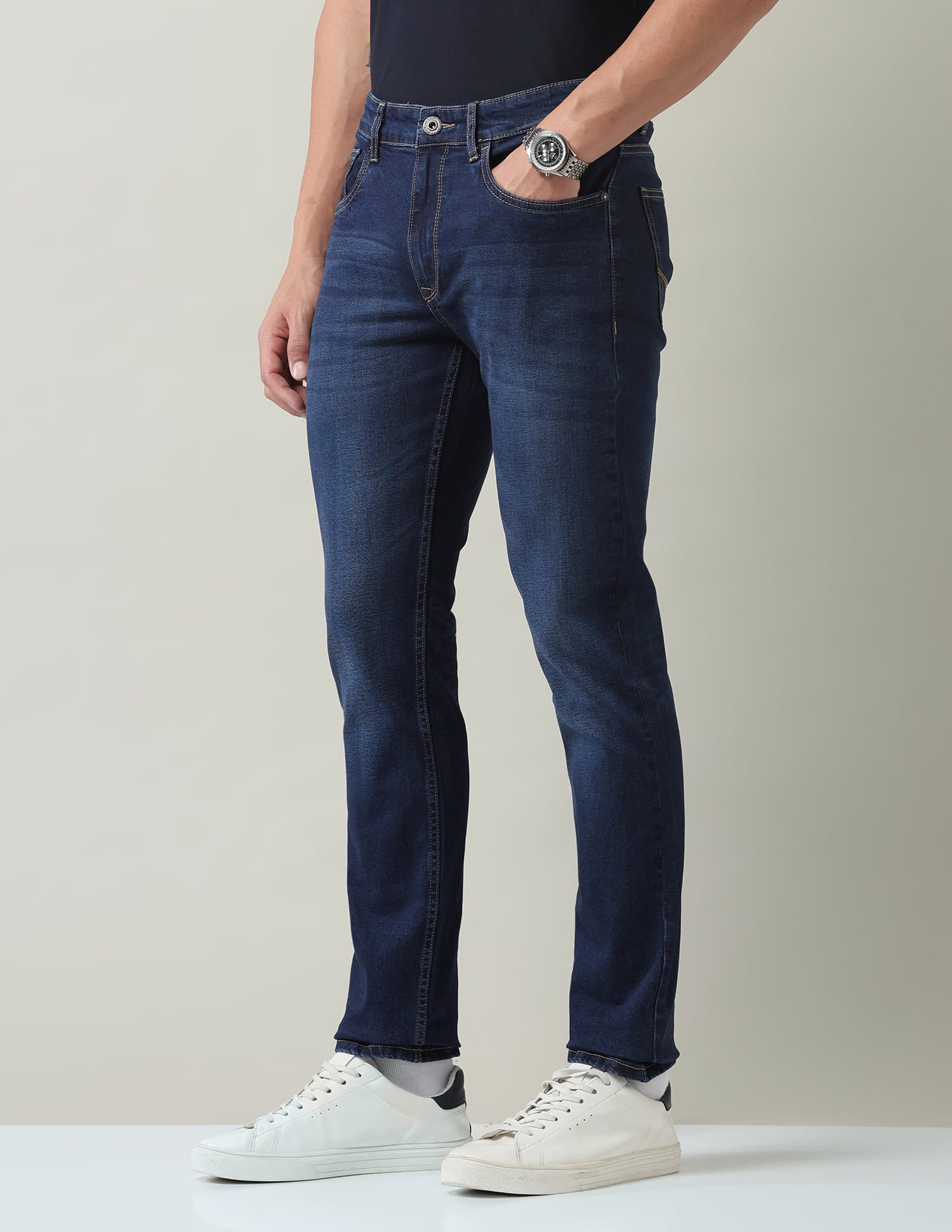 Solid Skinny Fit Jeans