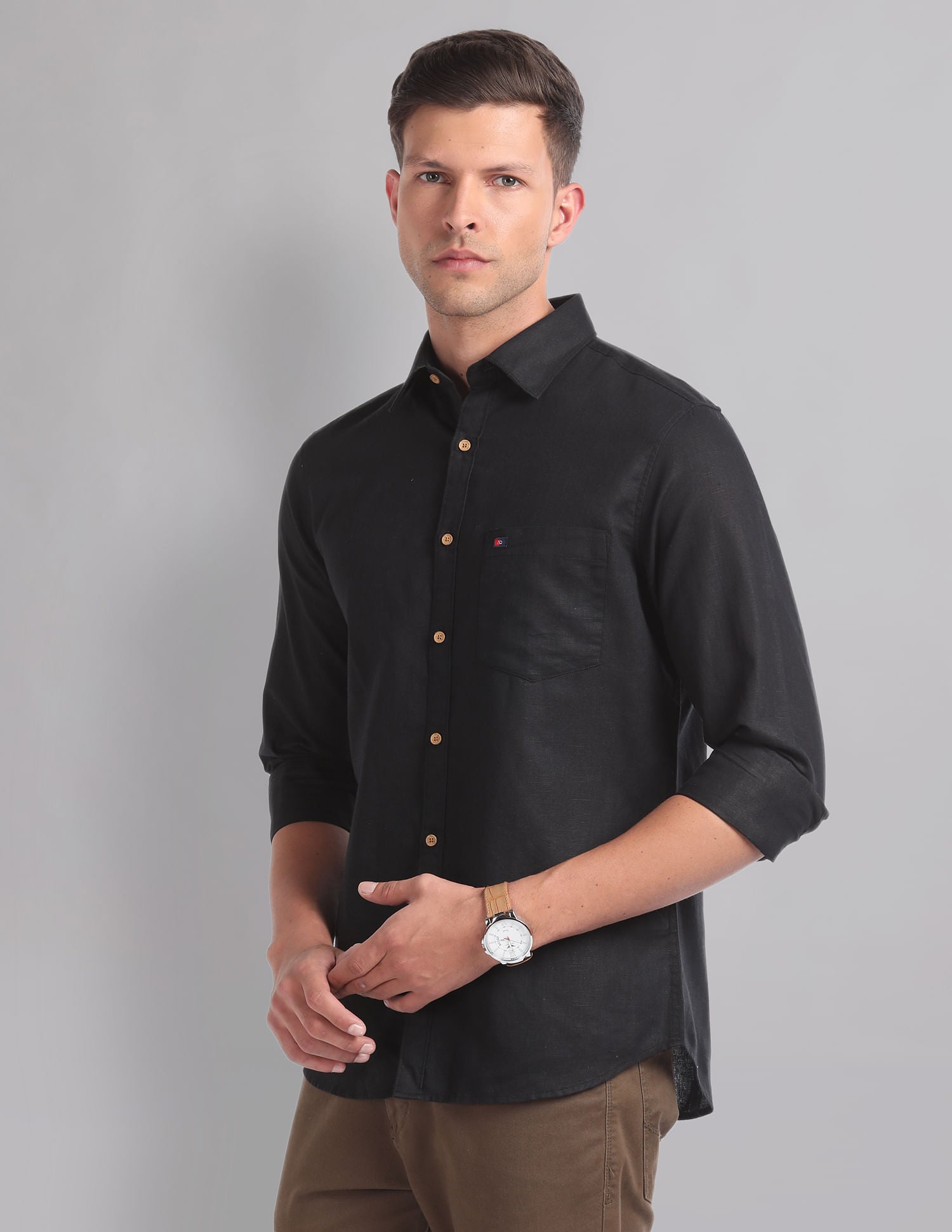 Timeless Essential Cotton Linen Slim Summer Shirt