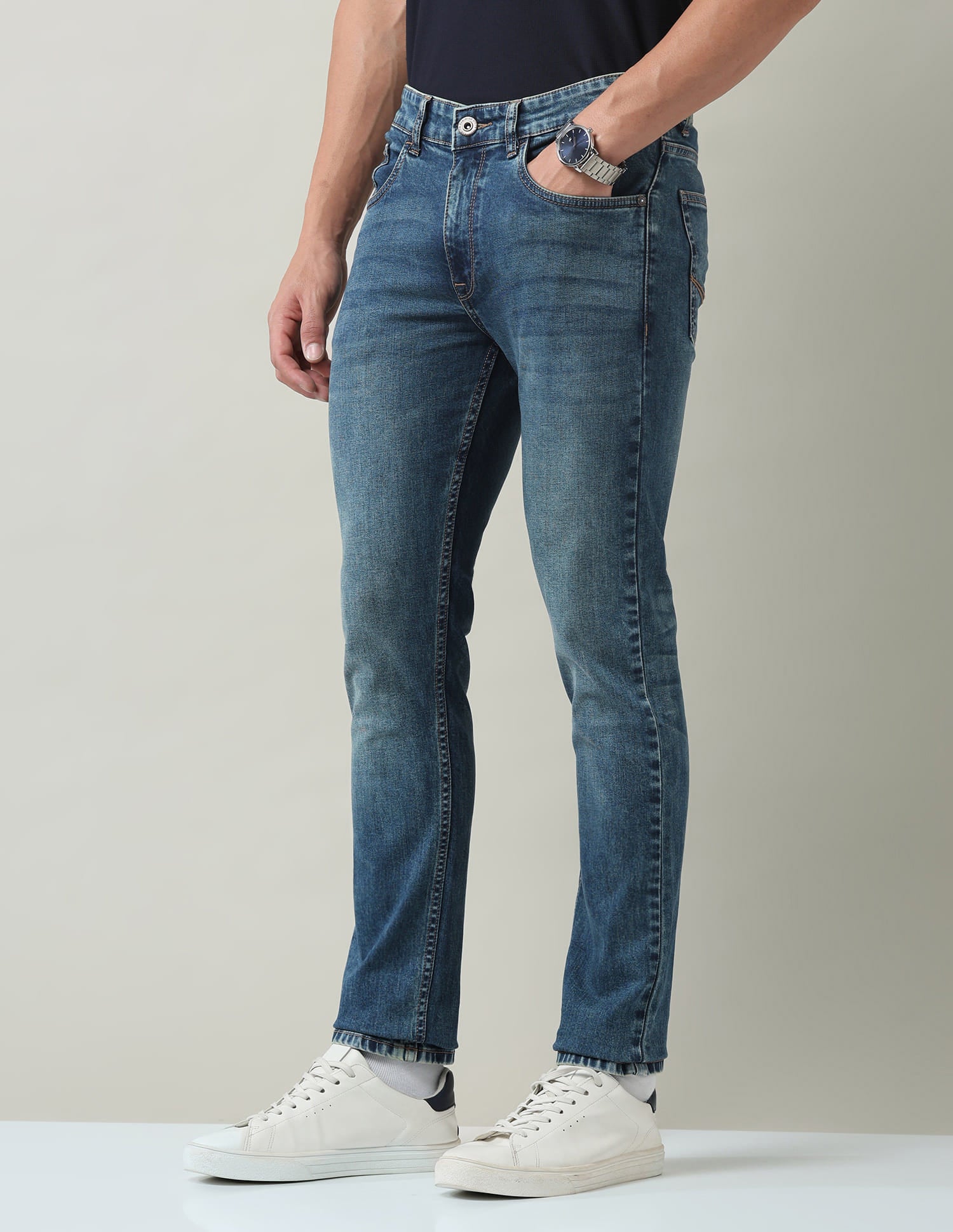 Solid Skinny Fit Jeans