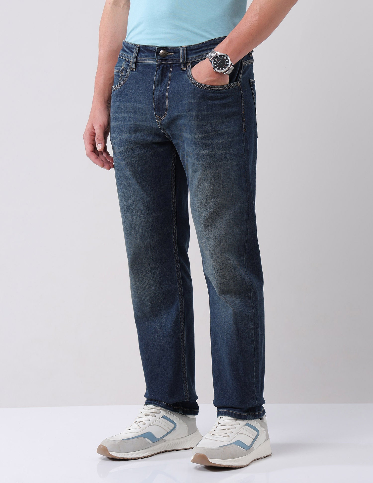 Stormy Styles Urban Pause Comfort Slim Fit Jeans